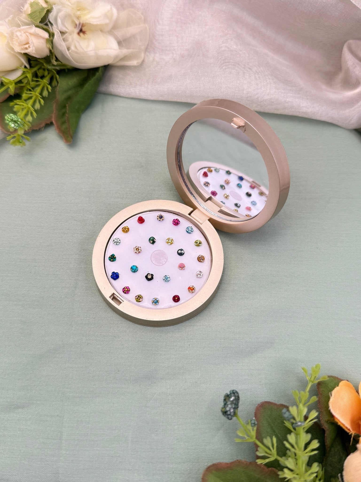 Luxurious Grand Bindi Box 450 - Mahilas