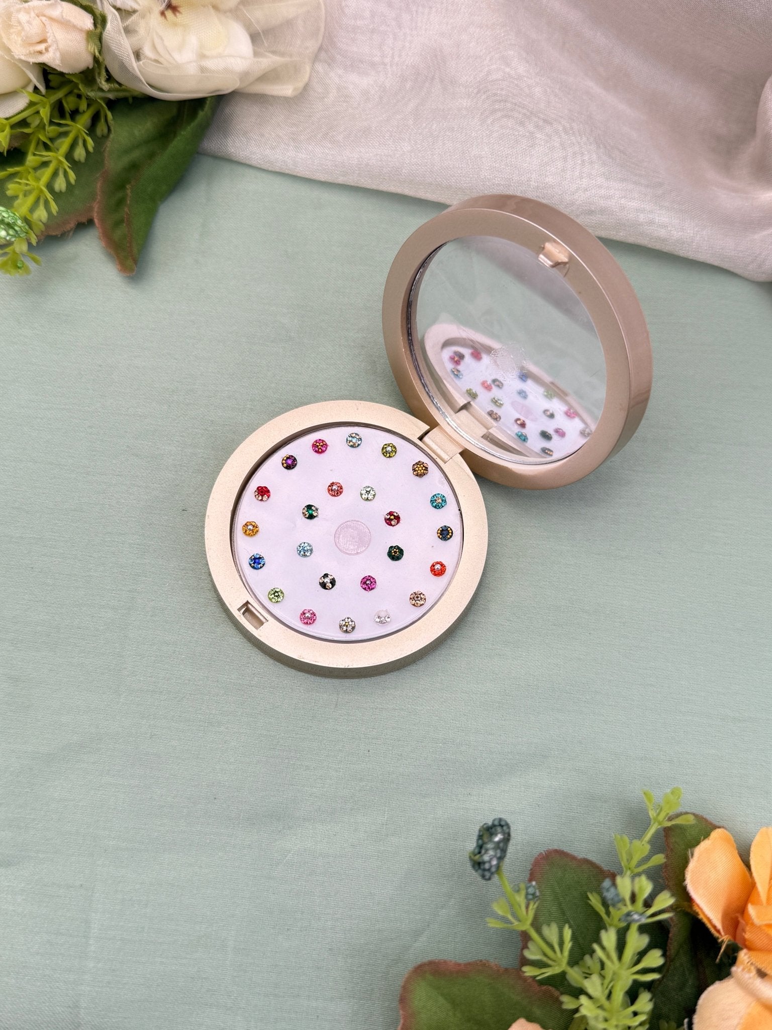 Luxurious Grand Bindi Box 460 - Mahilas