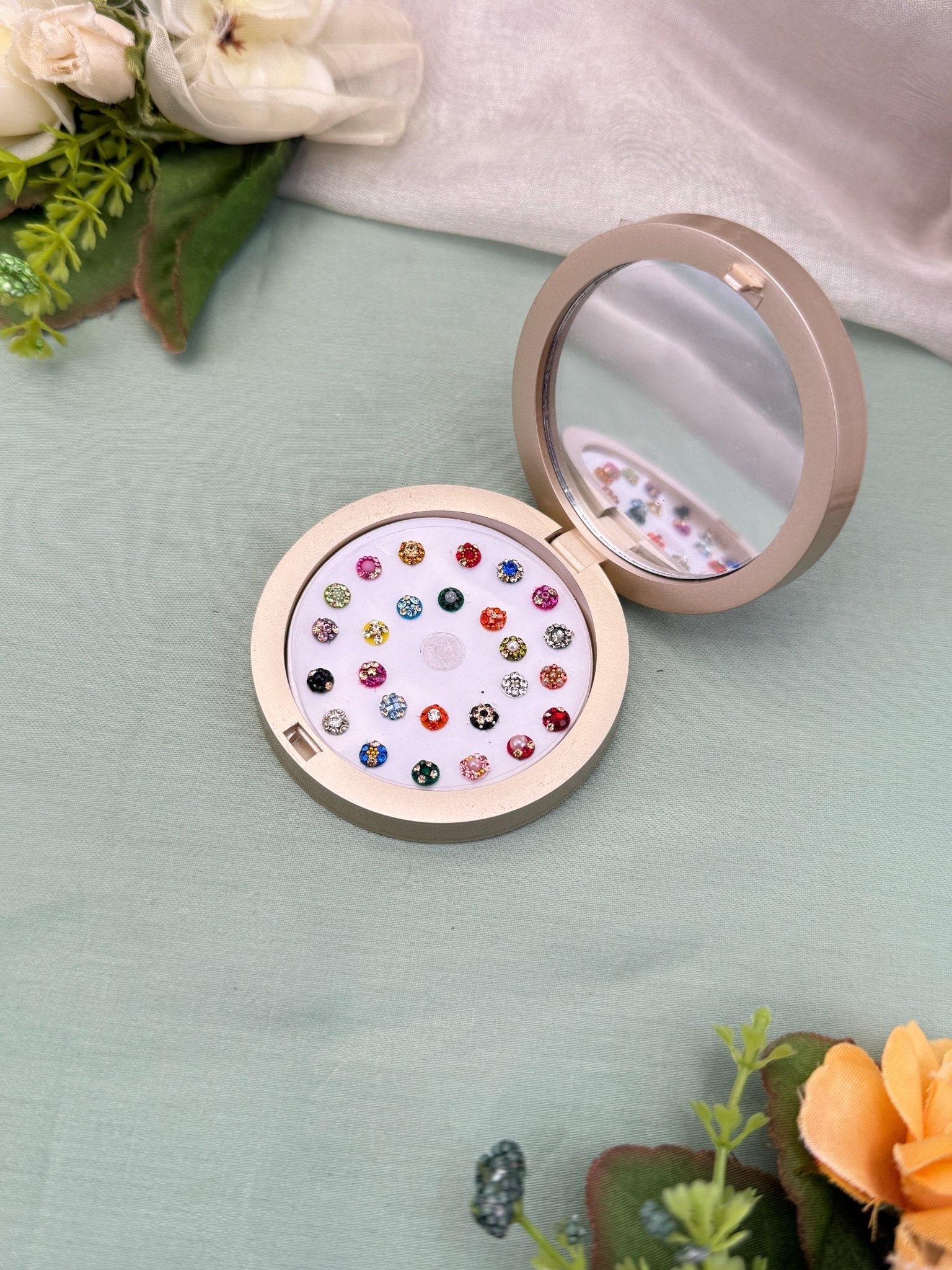 Luxurious Grand Bindi Box 477 - Mahilas