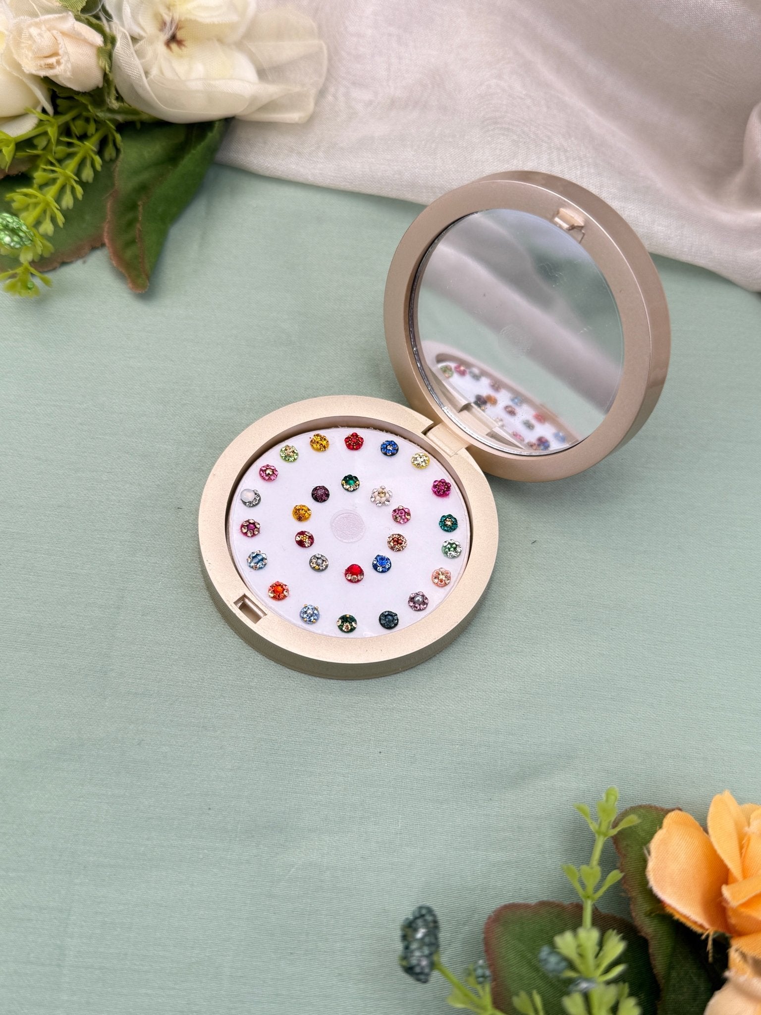 Luxurious Grand Bindi Box 504 - Mahilas