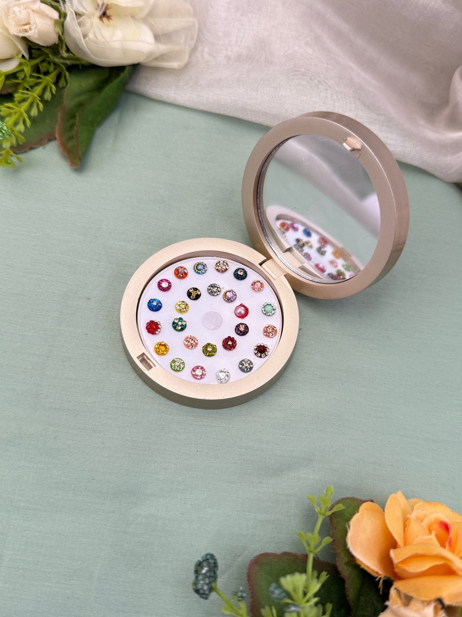 Luxurious Grand Bindi Box 508 - Mahilas
