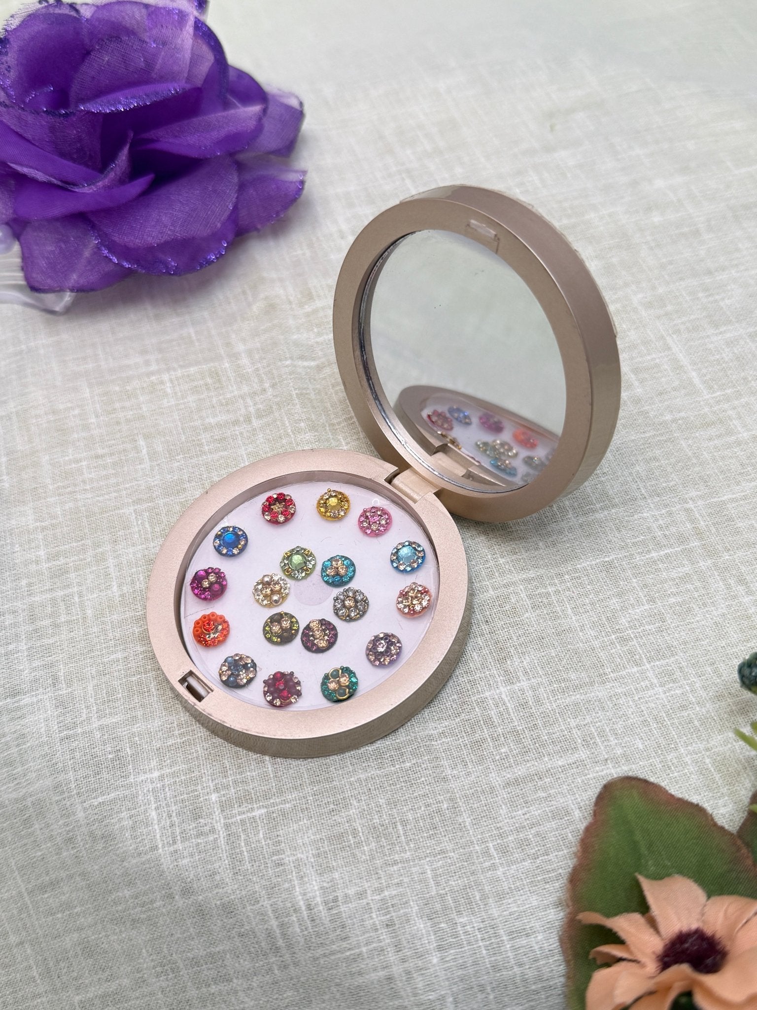 Luxurious Grand Bindi Box 64 - Mahilas