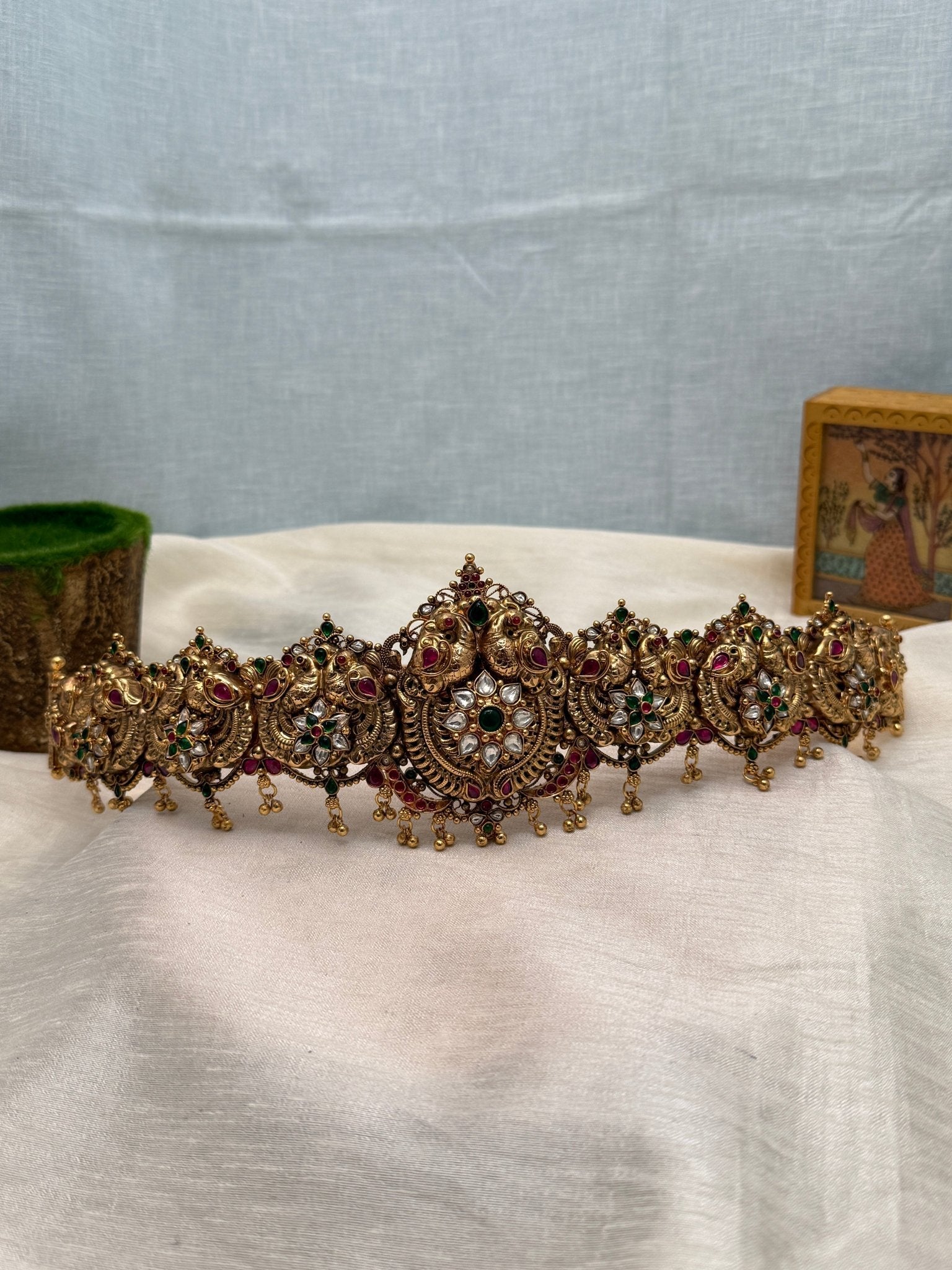 Luxurious Grand Vaddanam Kamarbandh 7034 - Mahilas