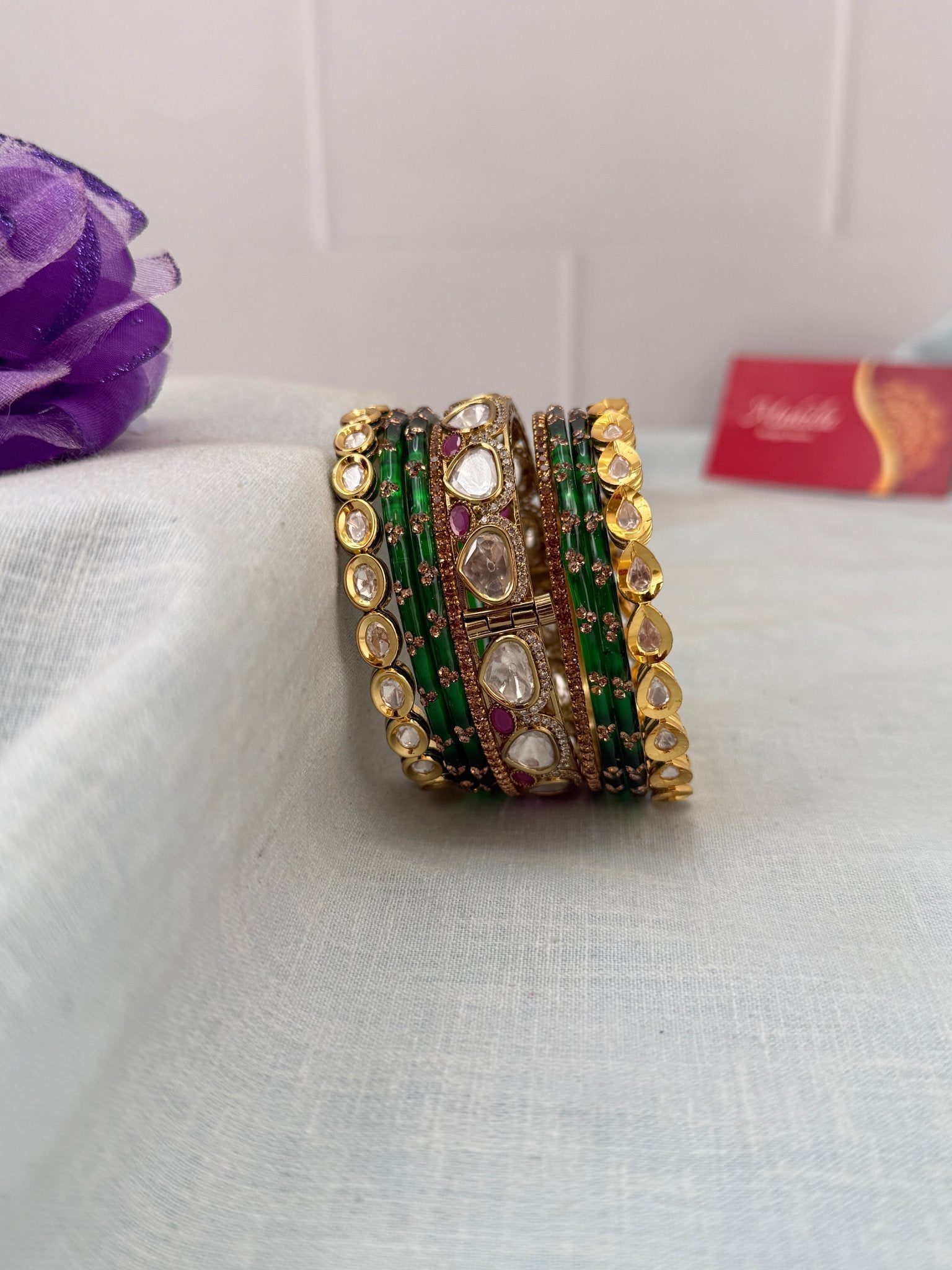 Luxurious Green Glass With Kundan Bangle Set - 5298 - Mahilas