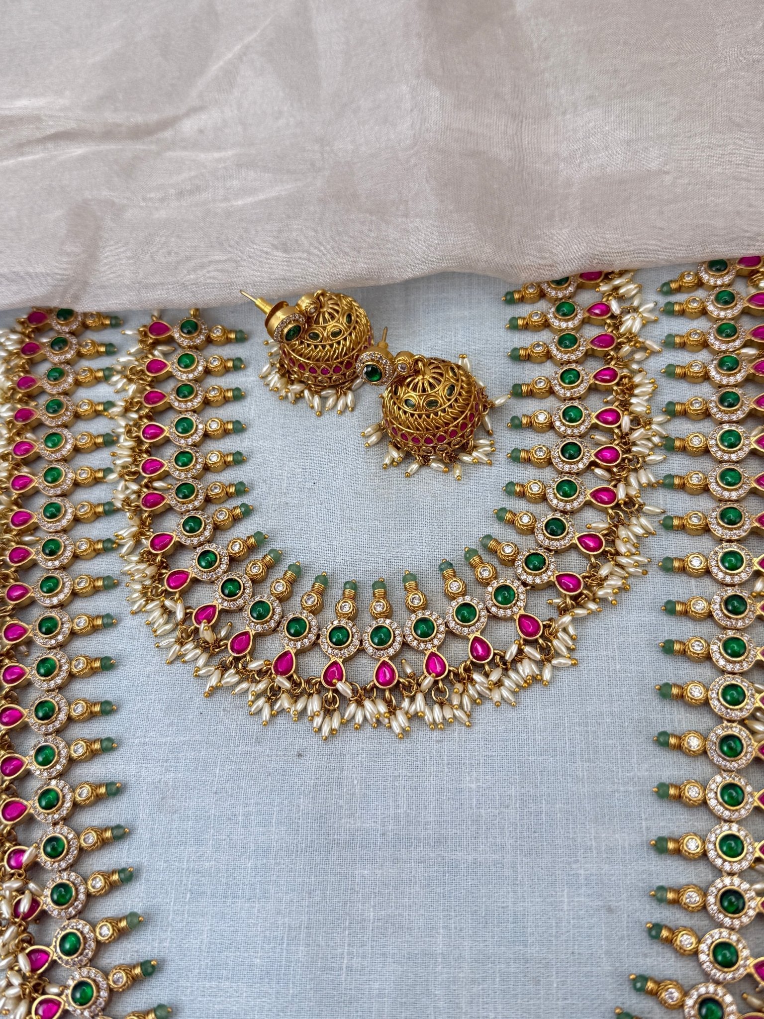 Luxurious Jadau Kundan Bridal Necklace Set 0987 - Mahilas