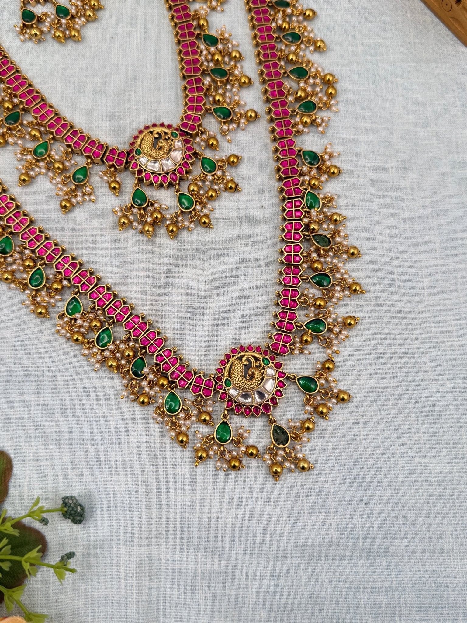 Luxurious Jadau Kundan Guttapusalu Bridal Necklace Set 561 - Mahilas