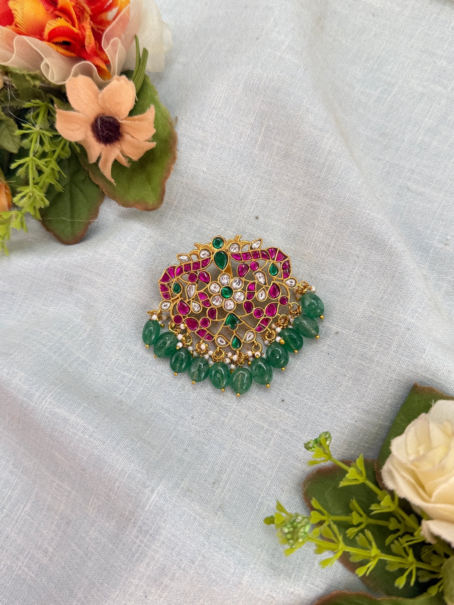 Luxurious Jadau Kundan Jadebille 3076 - Mahilas