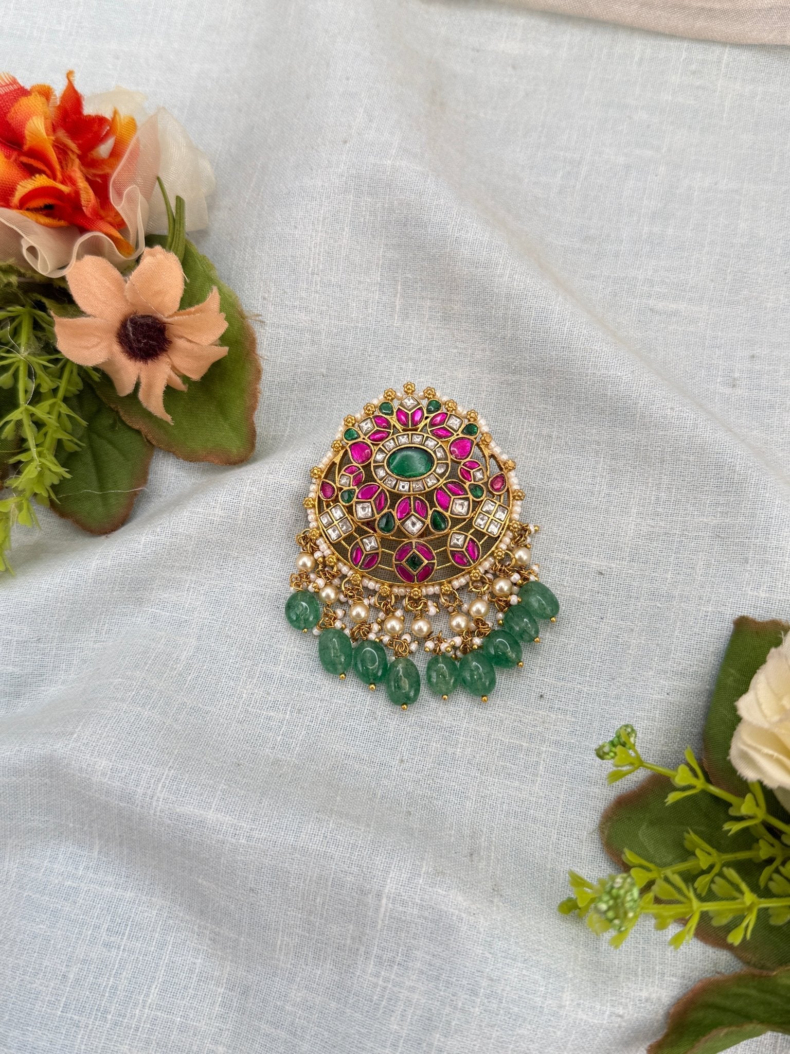 Luxurious Jadau Kundan Jadebille 3079 - Mahilas