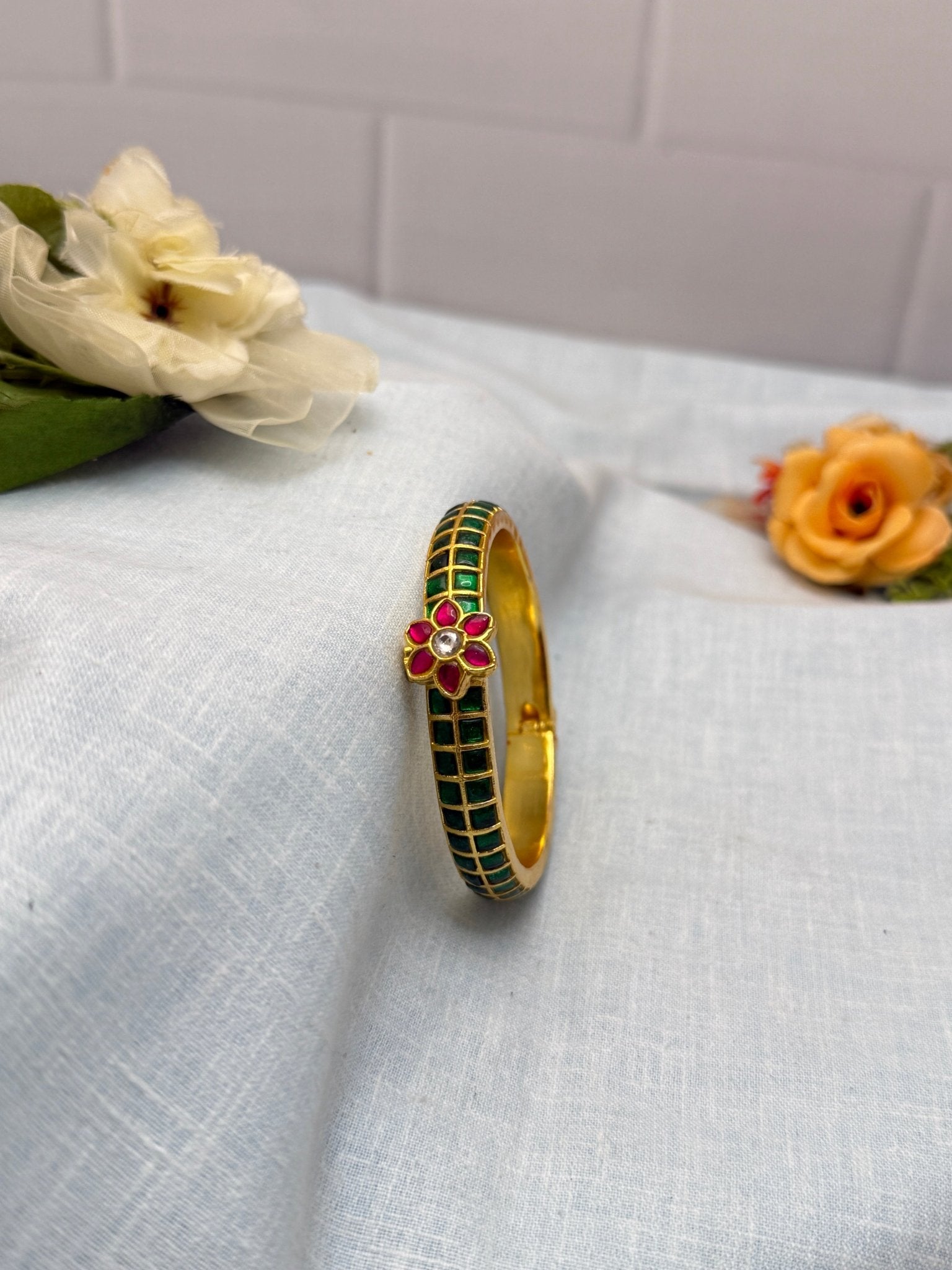Luxurious Jadau Kundan Kada Bangle Design 1098 - 3 Colors - Mahilas