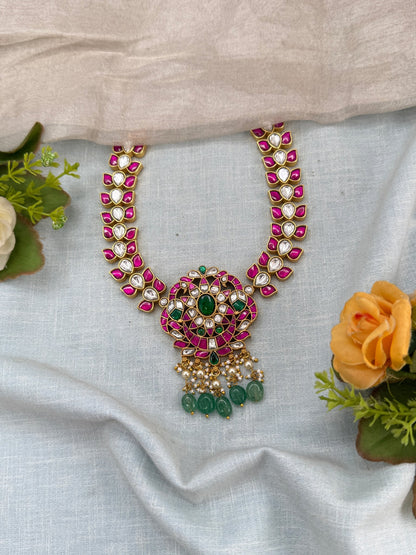 Luxurious Jadau Kundan Lotus Short Necklace Set 0979 - Mahilas