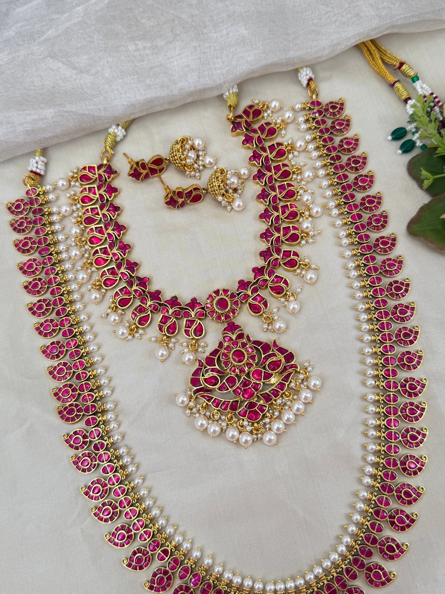 Luxurious Jadau Kundan Mango Bridal Necklace Set 620 - Mahilas