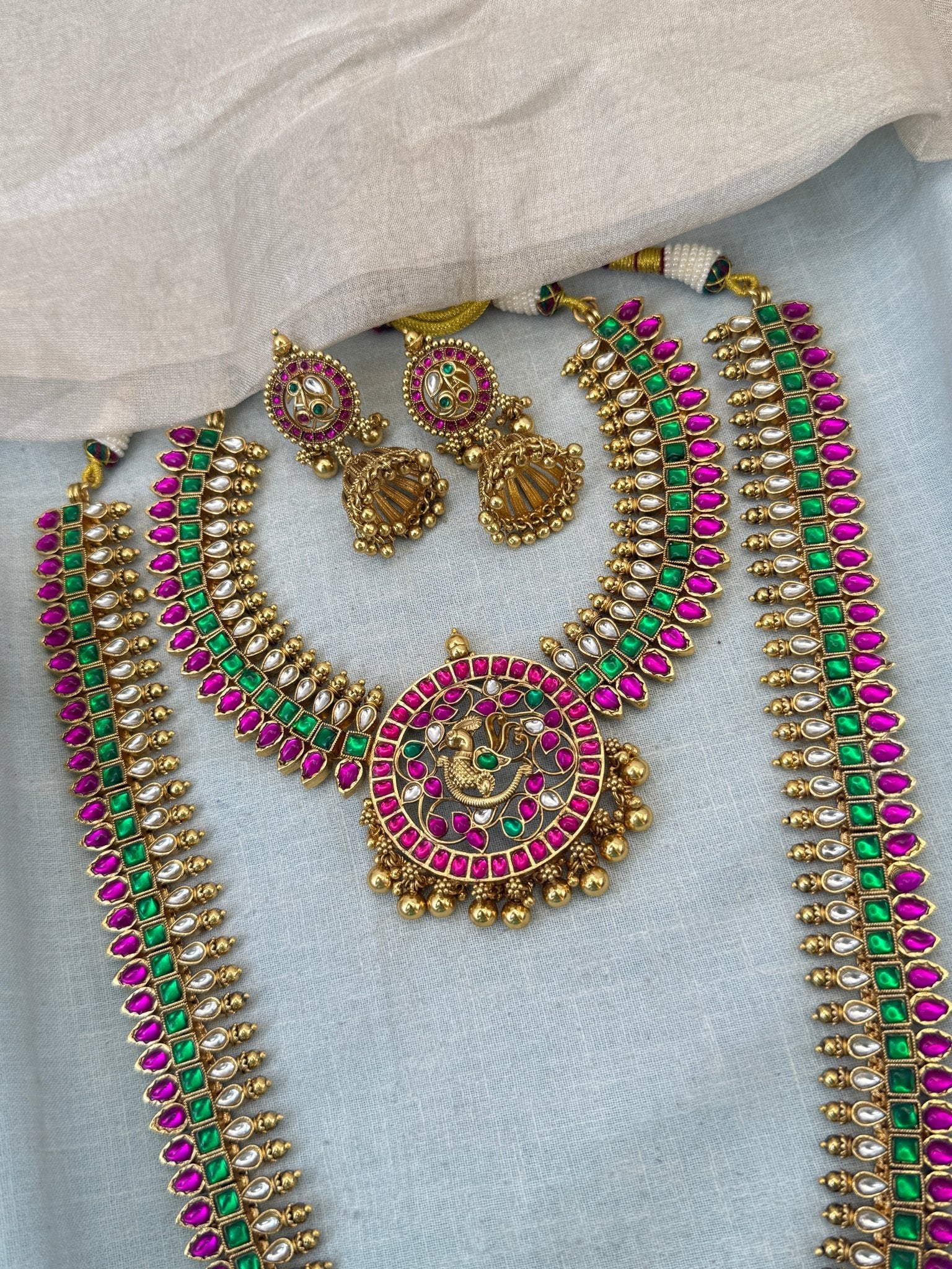 Luxurious Jadau Kundan Peacock Bridal Necklace Set 0997 - Mahilas