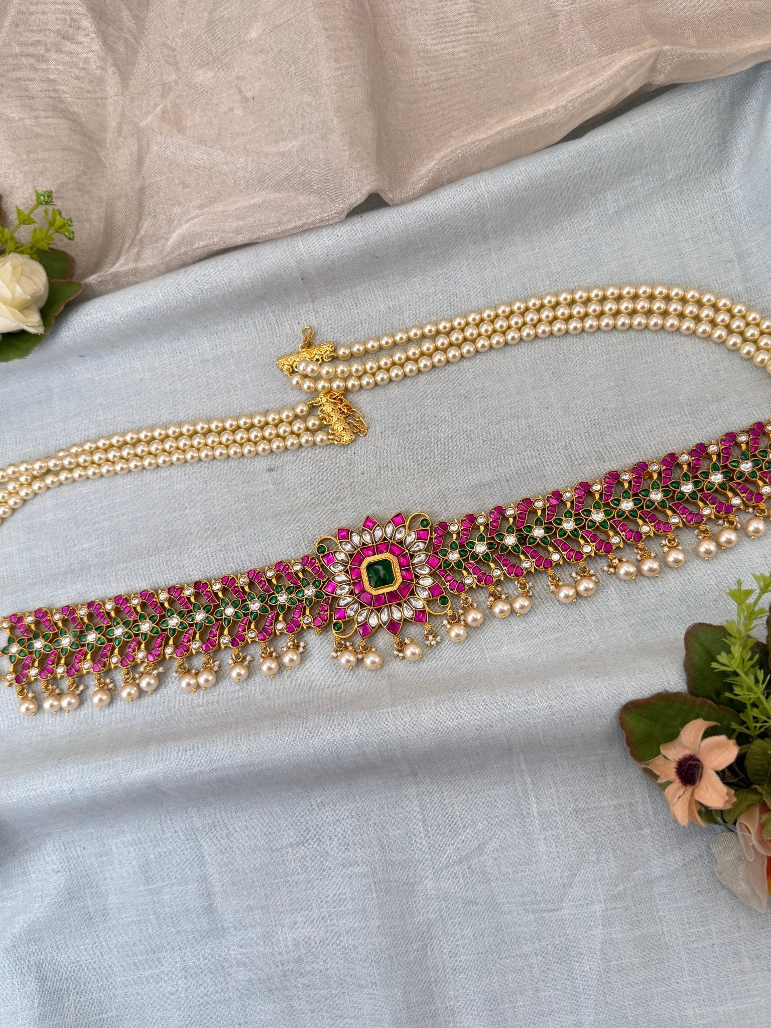 Luxurious Jadau Kundan Pearl Layer Vaddanam Kamarbandh 8109 - Mahilas