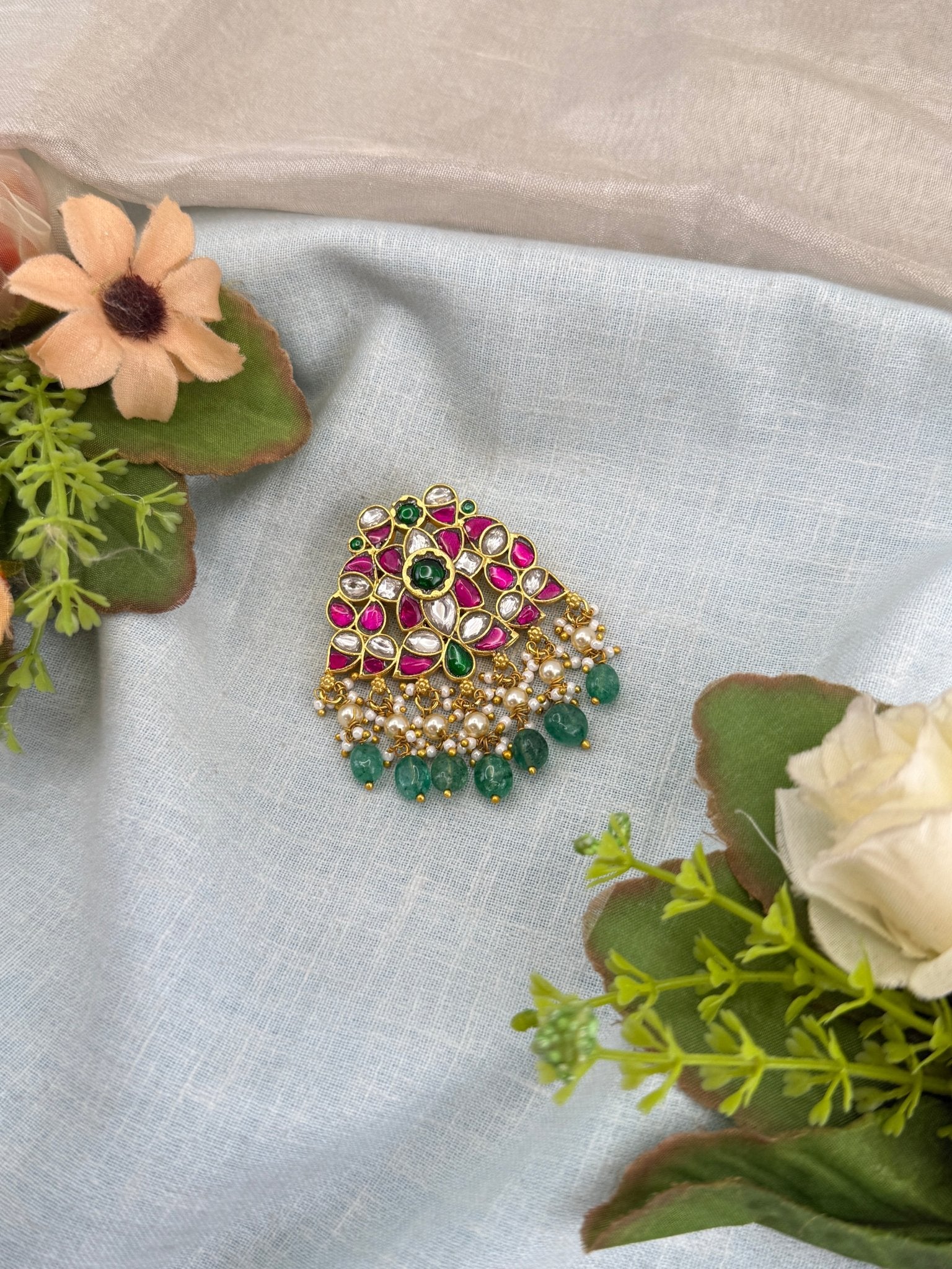 Luxurious Jadau Kundan Pendant 368 - Mahilas