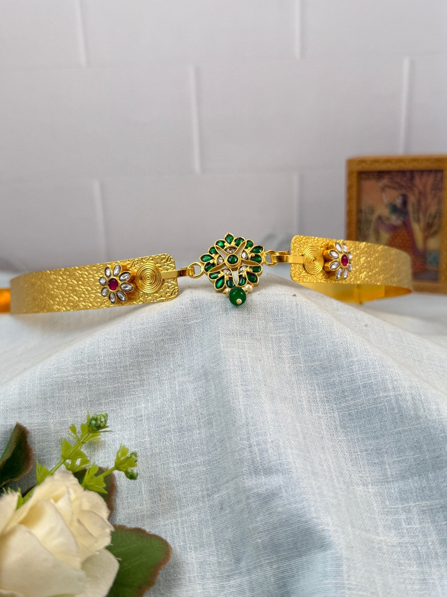 Luxurious Jadau Kundan Pendant Vaddanam Hip Belt 8013 - Mahilas