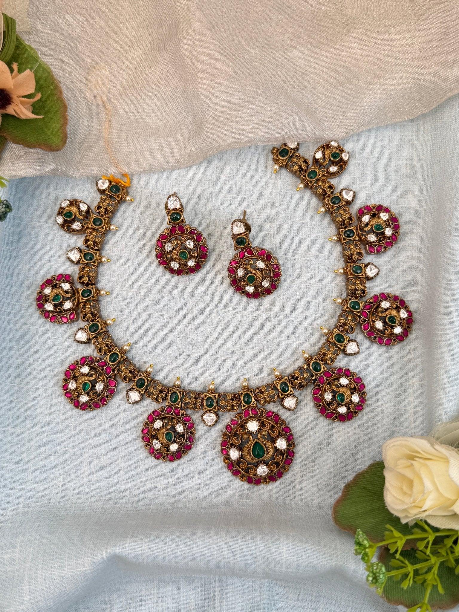 Luxurious Jadau Kundan Short Necklace Set 567 - Mahilas