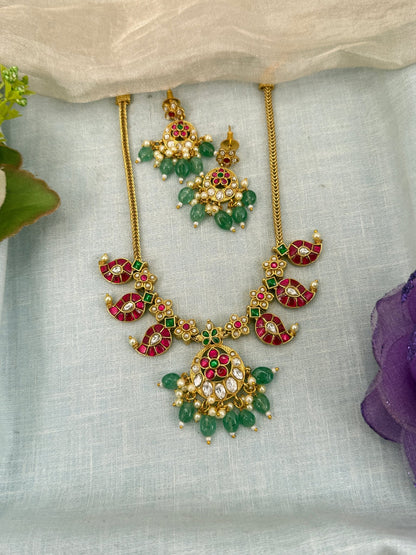 Luxurious Jadau Kundan Short Necklace Set 629 - Mahilas
