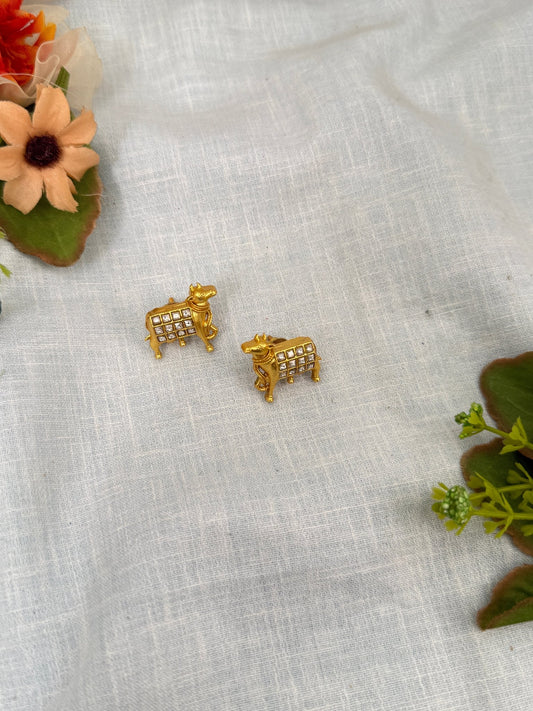 Luxurious Jadau Kundan Stud Earrings 0483 - Mahilas