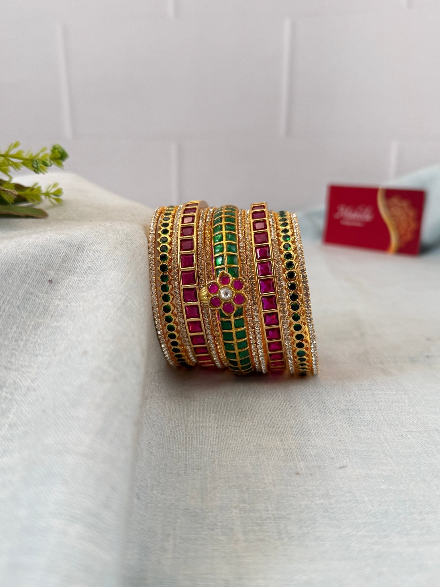 Luxurious Jadau Kundan & Swarna, Sampoorna Stone Bangle Set - 5320 - Mahilas