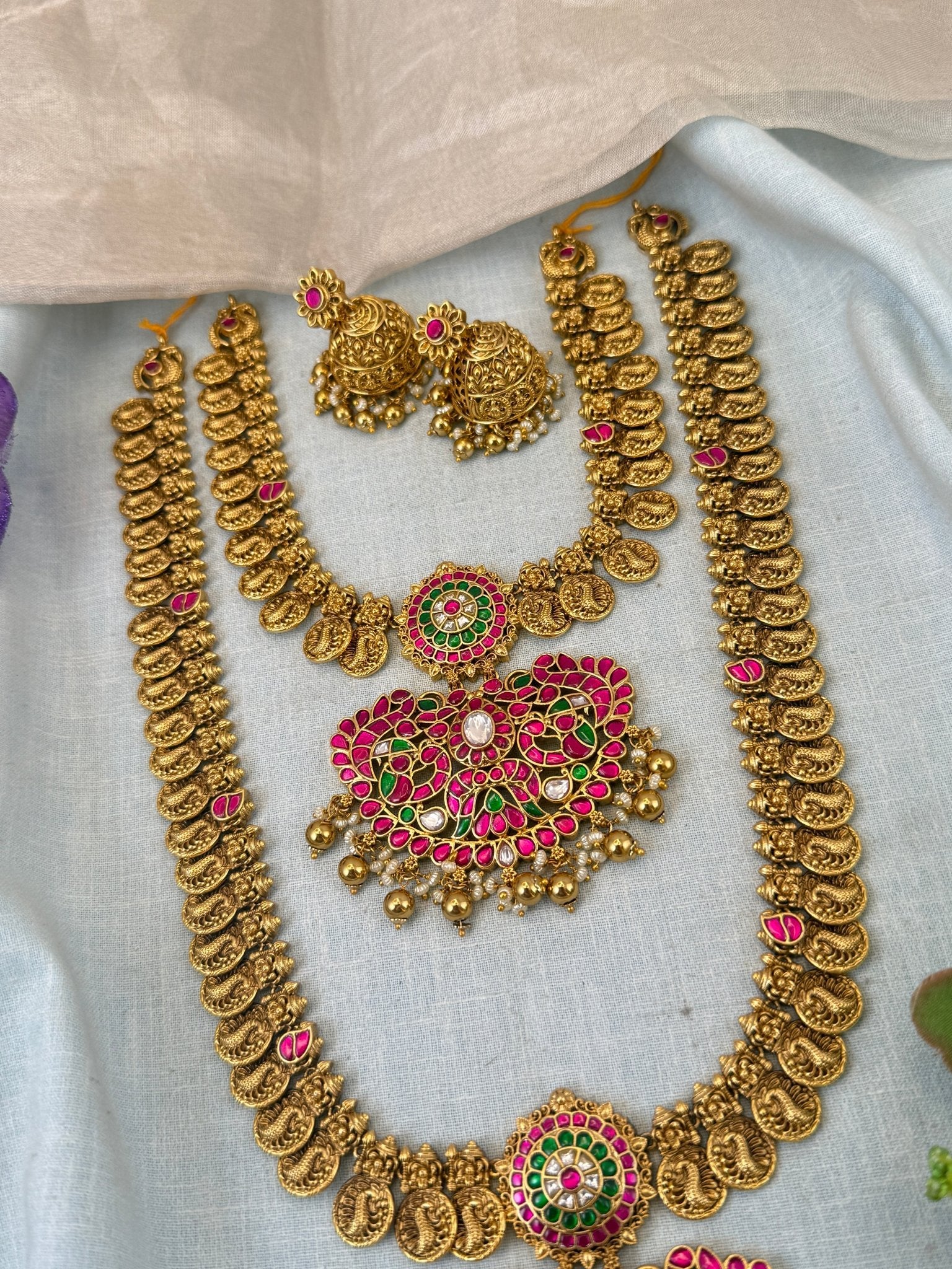 Luxurious Jadau Pendant Kaasu Bridal Necklace Set 0863 - Mahilas