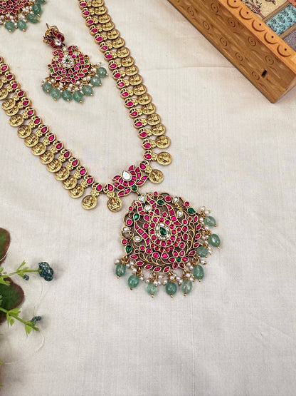 Luxurious Jadau Pendant Kaasu Long Necklace Set 752 - Mahilas