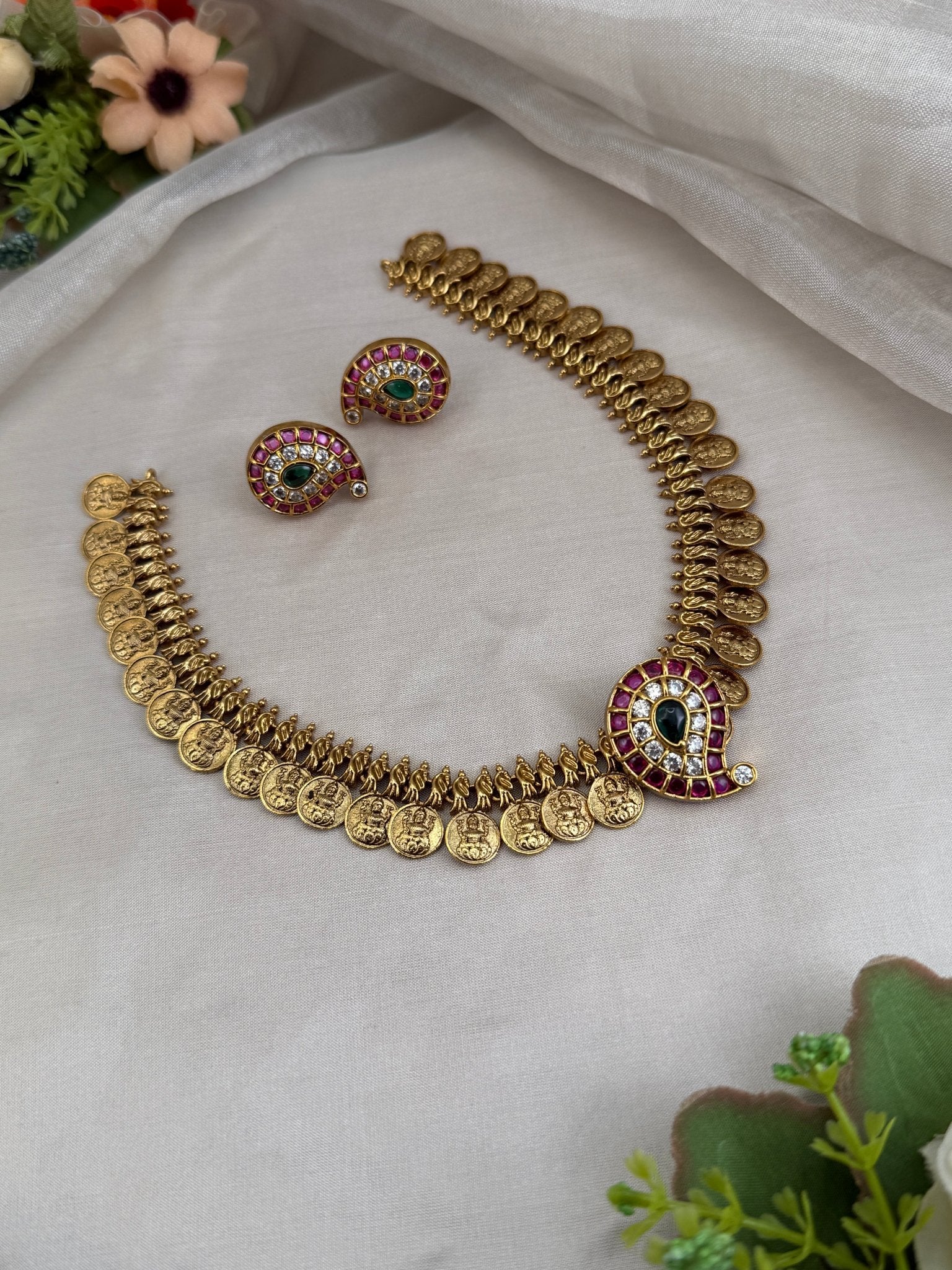 Luxurious Kaasu Mango Pendant Antique Necklace 531 - Mahilas