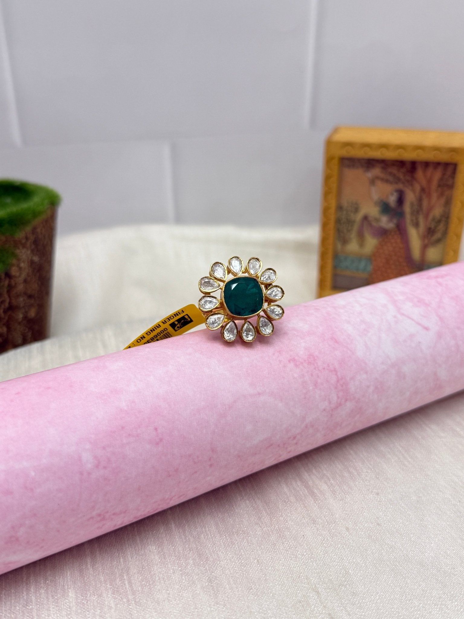 Luxurious Kundan Finger Ring 124 - Mahilas