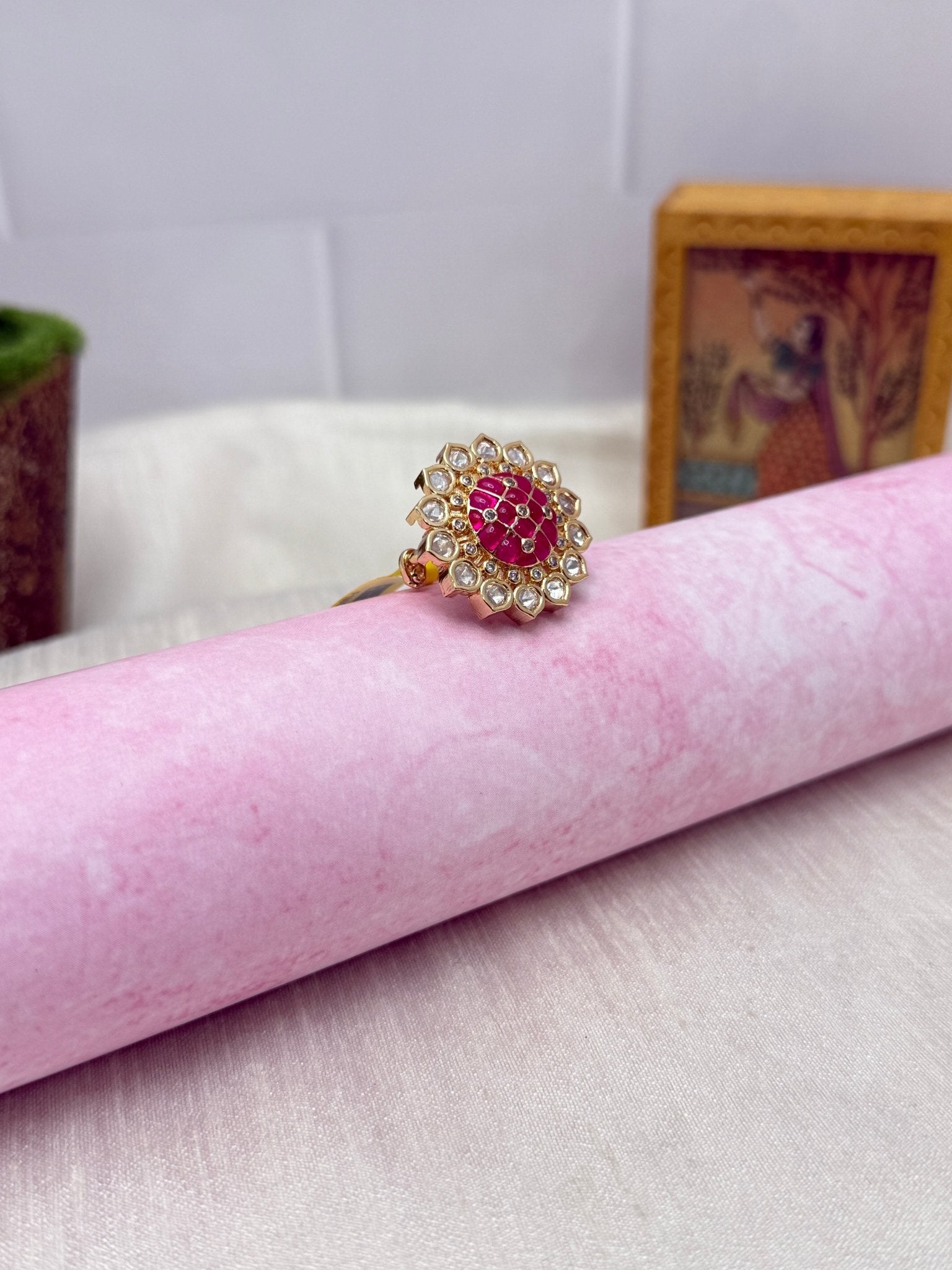 Luxurious Kundan Finger Ring 128 - Mahilas