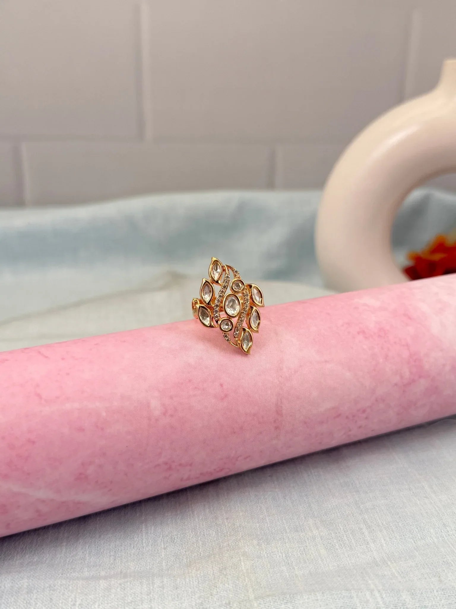 Luxurious Kundan Finger Ring 240 - Mahilas