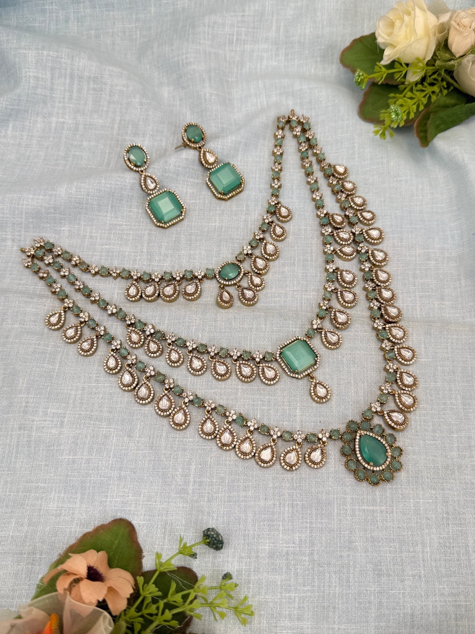 Luxurious Kundan Layer Necklace Set 703 - Mahilas