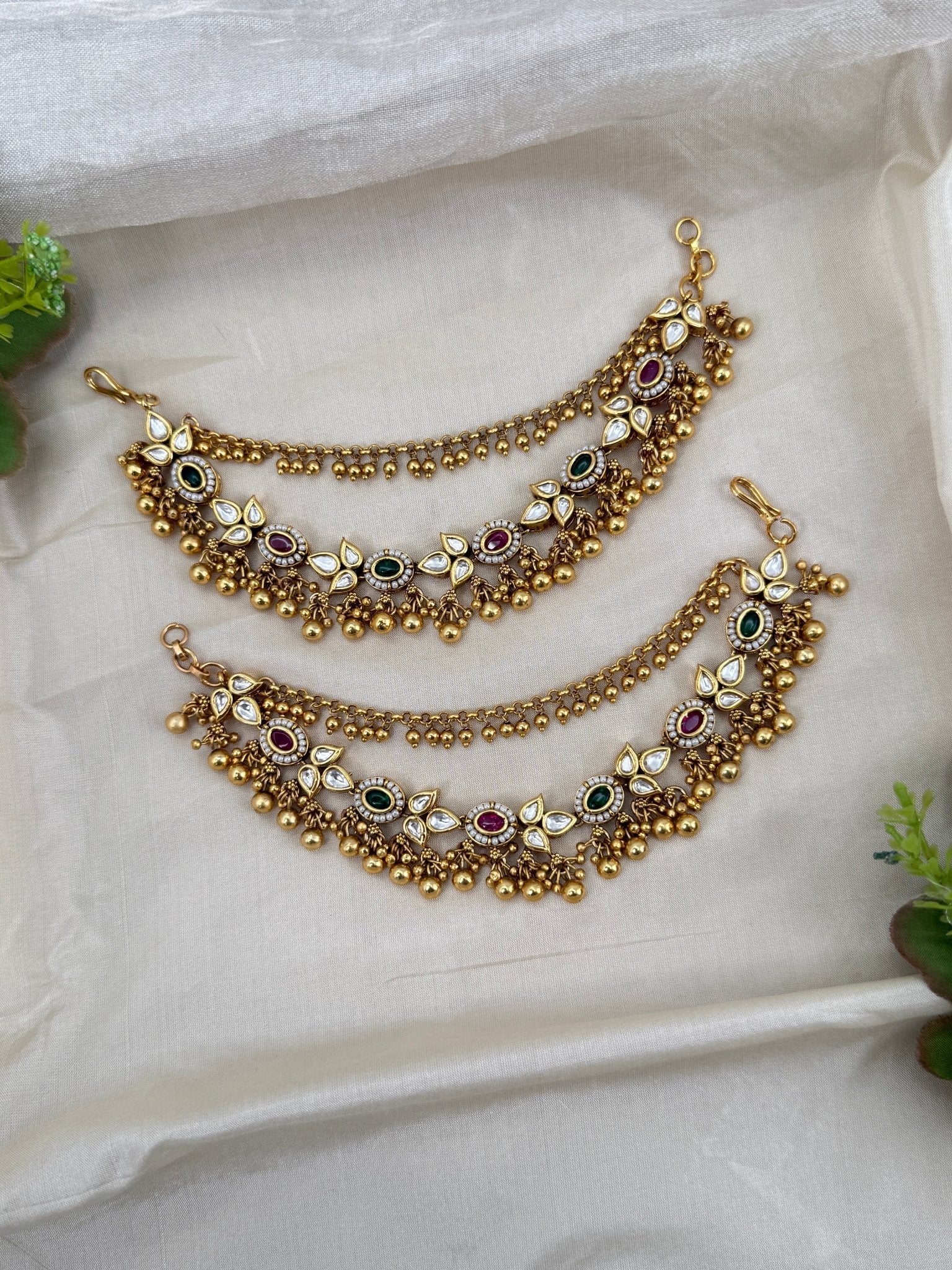 Luxurious Kundan Maatal Earchain 399 - Mahilas
