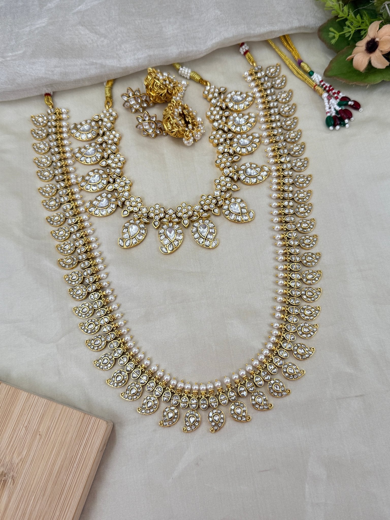 Luxurious Kundan Mango Bridal Necklace Set 616 - Mahilas