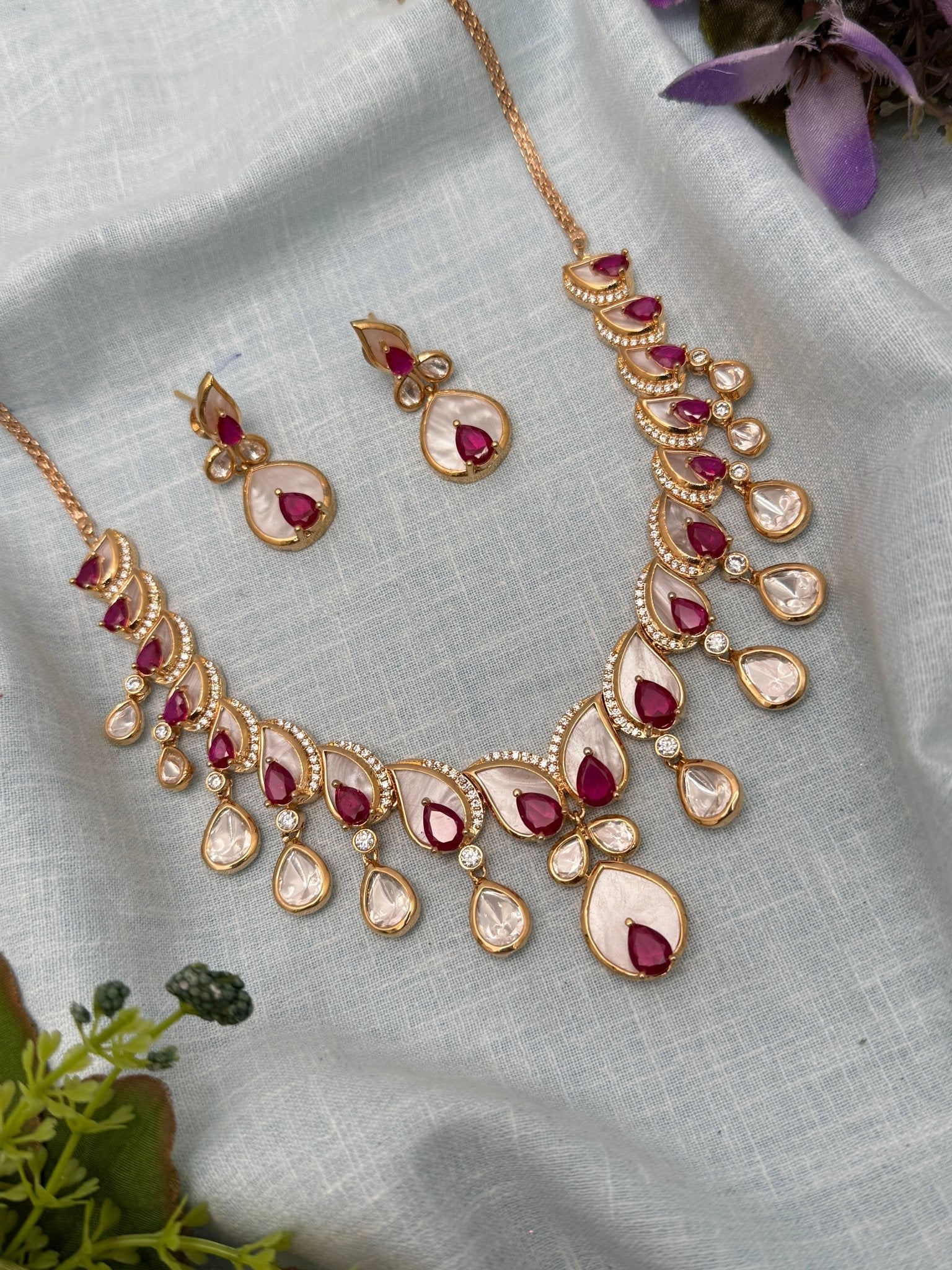 Luxurious Kundan Necklace Set 445 - Mahilas