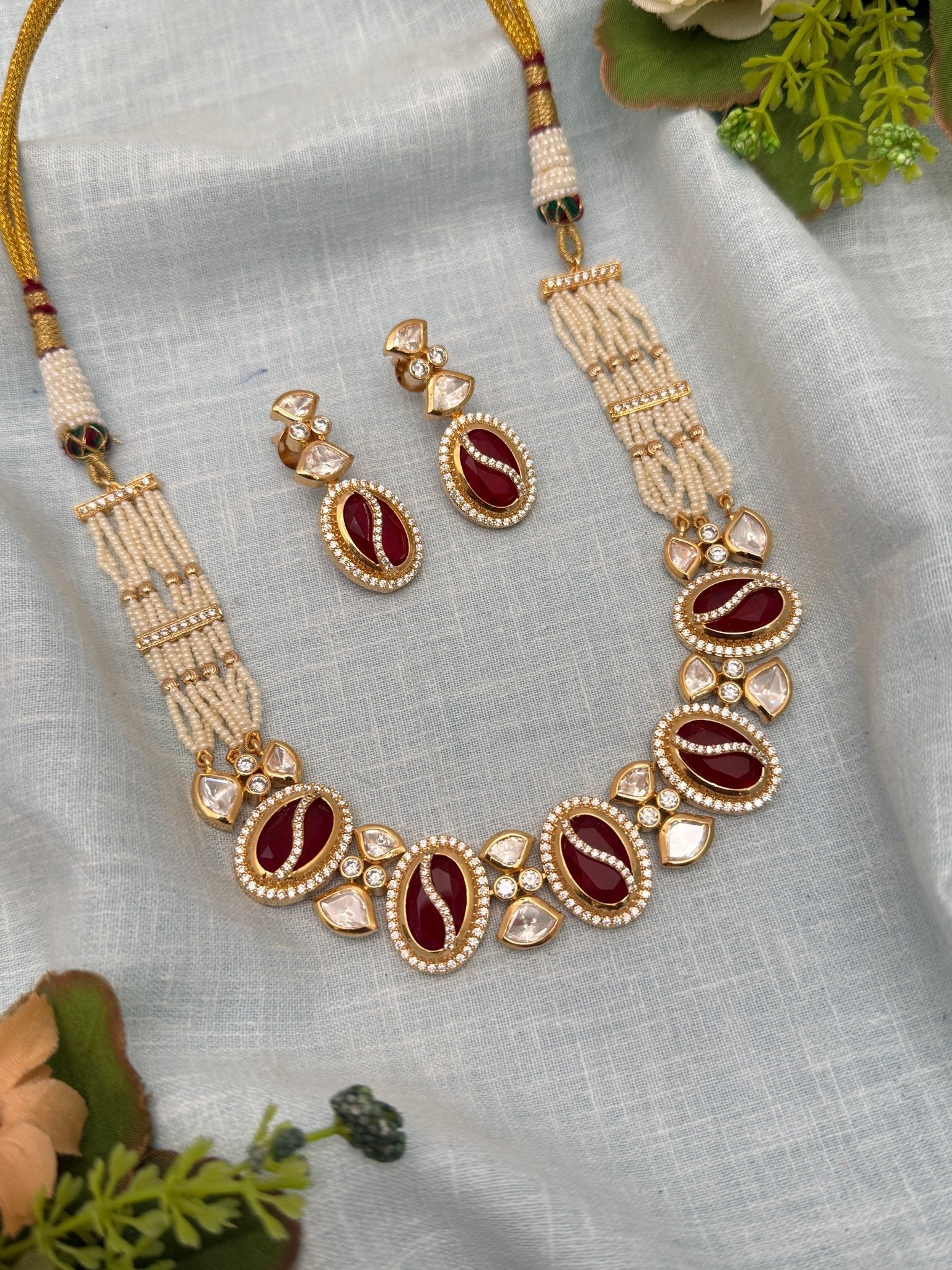 Luxurious Kundan Necklace Set 447 - Mahilas