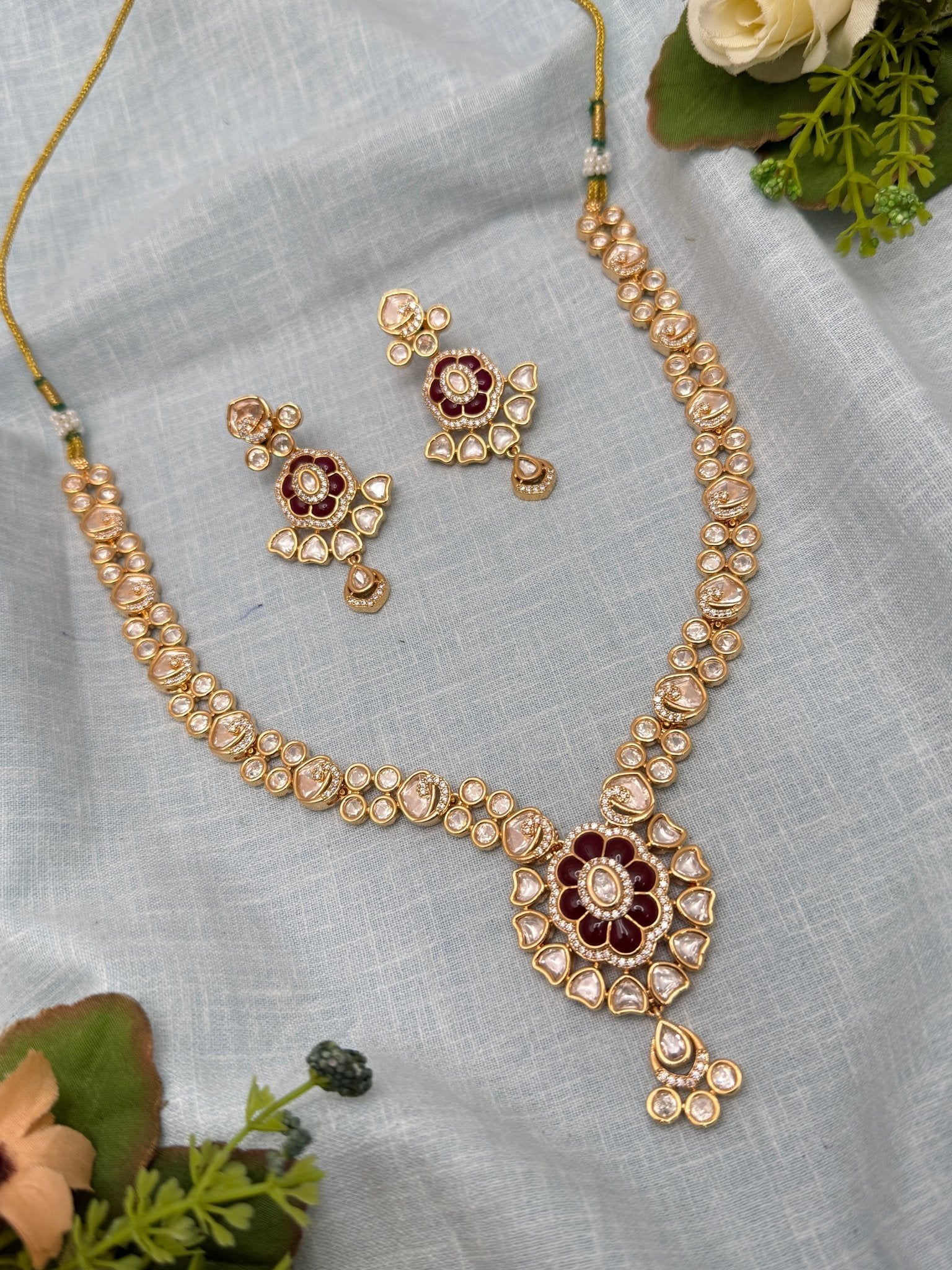 Luxurious Kundan Necklace Set 462 - Mahilas