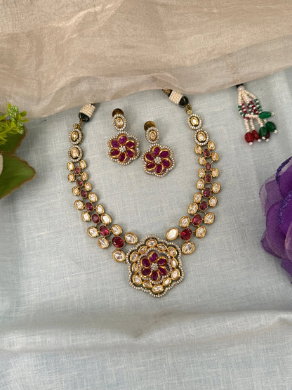 Luxurious Kundan Short Necklace Set 0715 - Mahilas