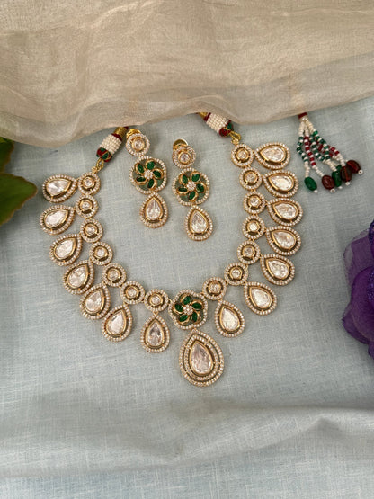 Luxurious Kundan Short Necklace Set 0716 - Mahilas