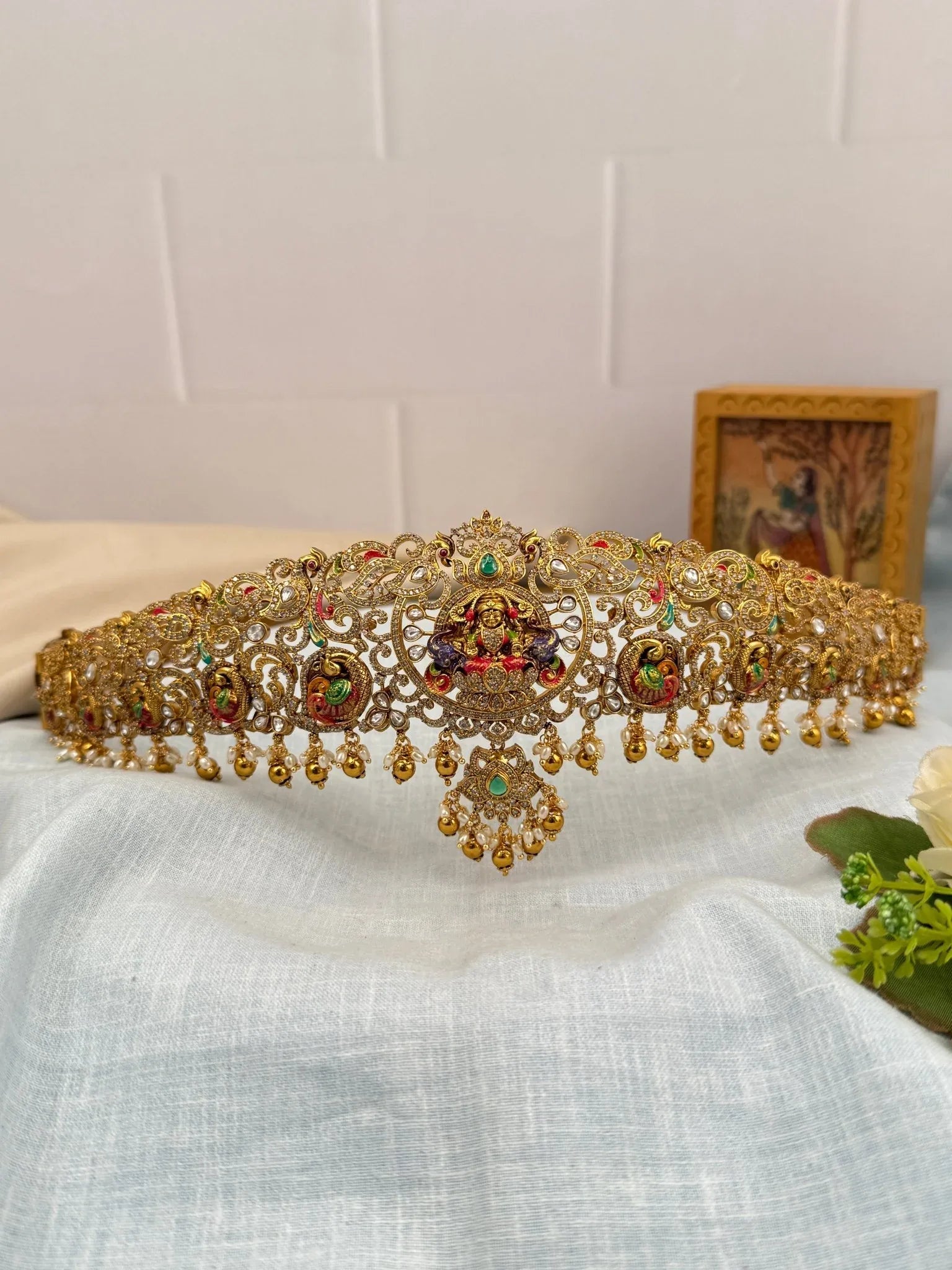 Luxurious Lakshmi Peacock Vaddanam Kamarbandh 7113 - Mahilas