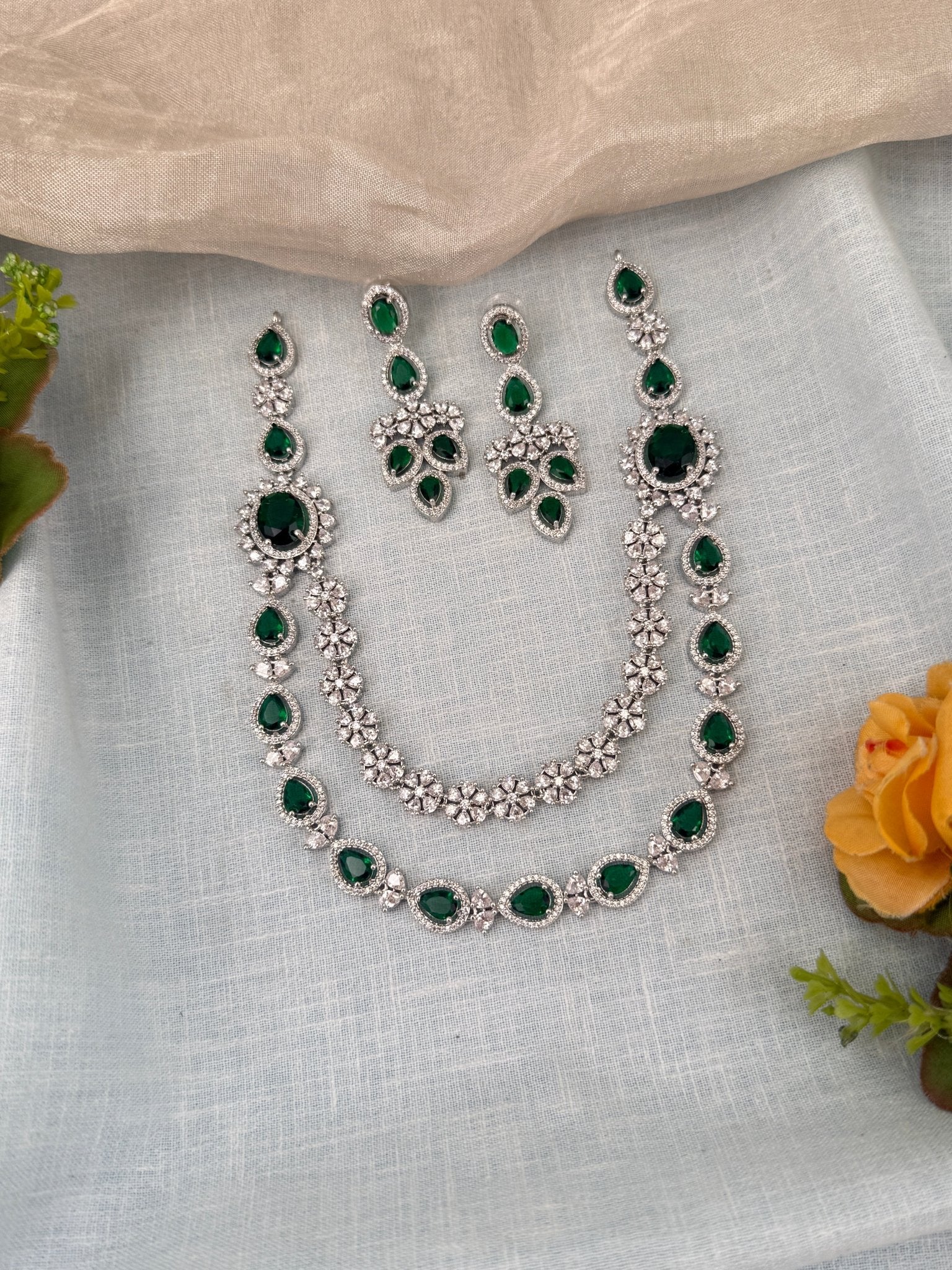 Luxurious Layer Stone Short Necklace Set 616 - Mahilas