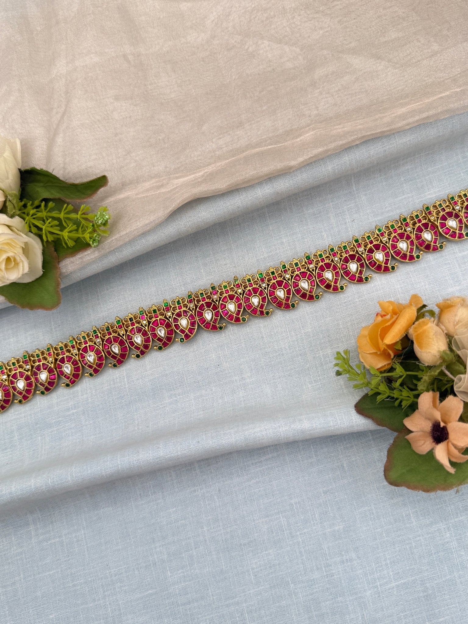 Luxurious Mango Jadau Kundan Vaddanam Kamarbandh 8002 - Mahilas
