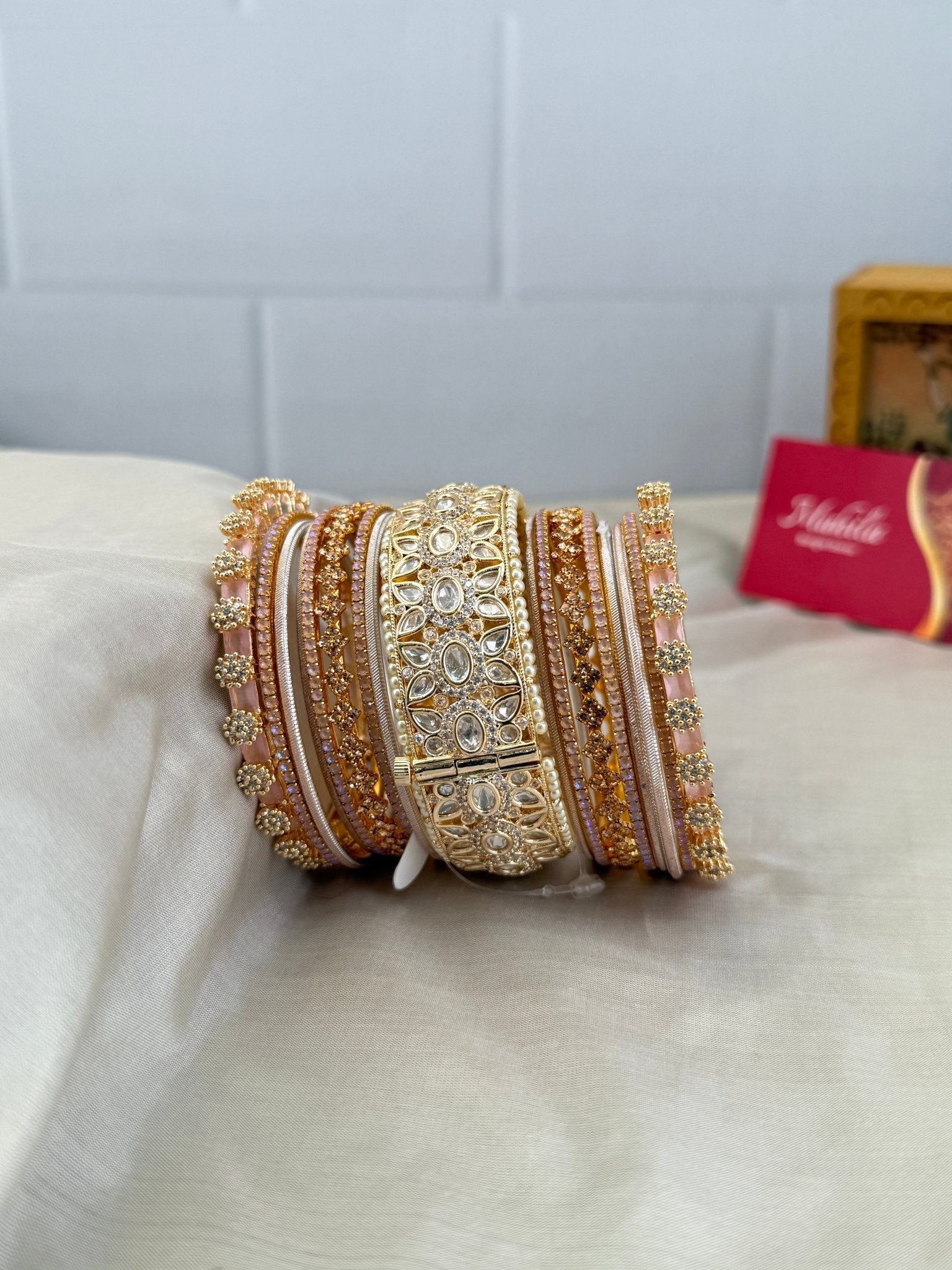 Luxurious Pastel Lavender Pink Kundan Kada Bangle Set - 5182 - Mahilas