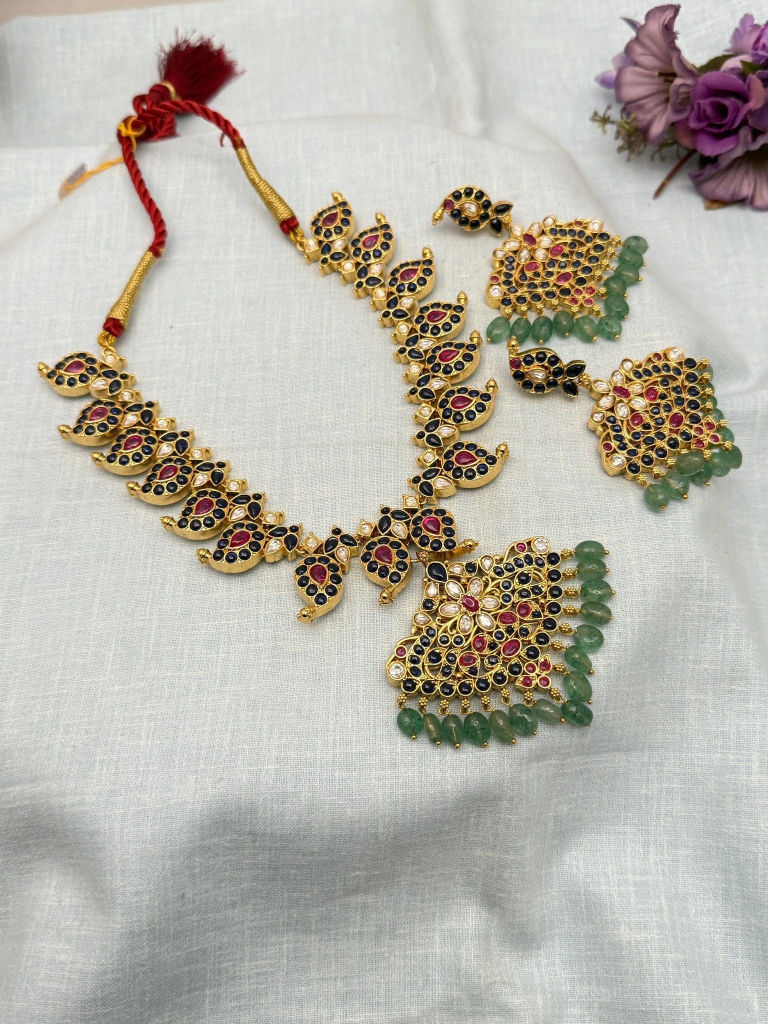 Luxurious Reversible Bridal Mango Jadau Kundan Short Necklace 354 Blue & White - Mahilas