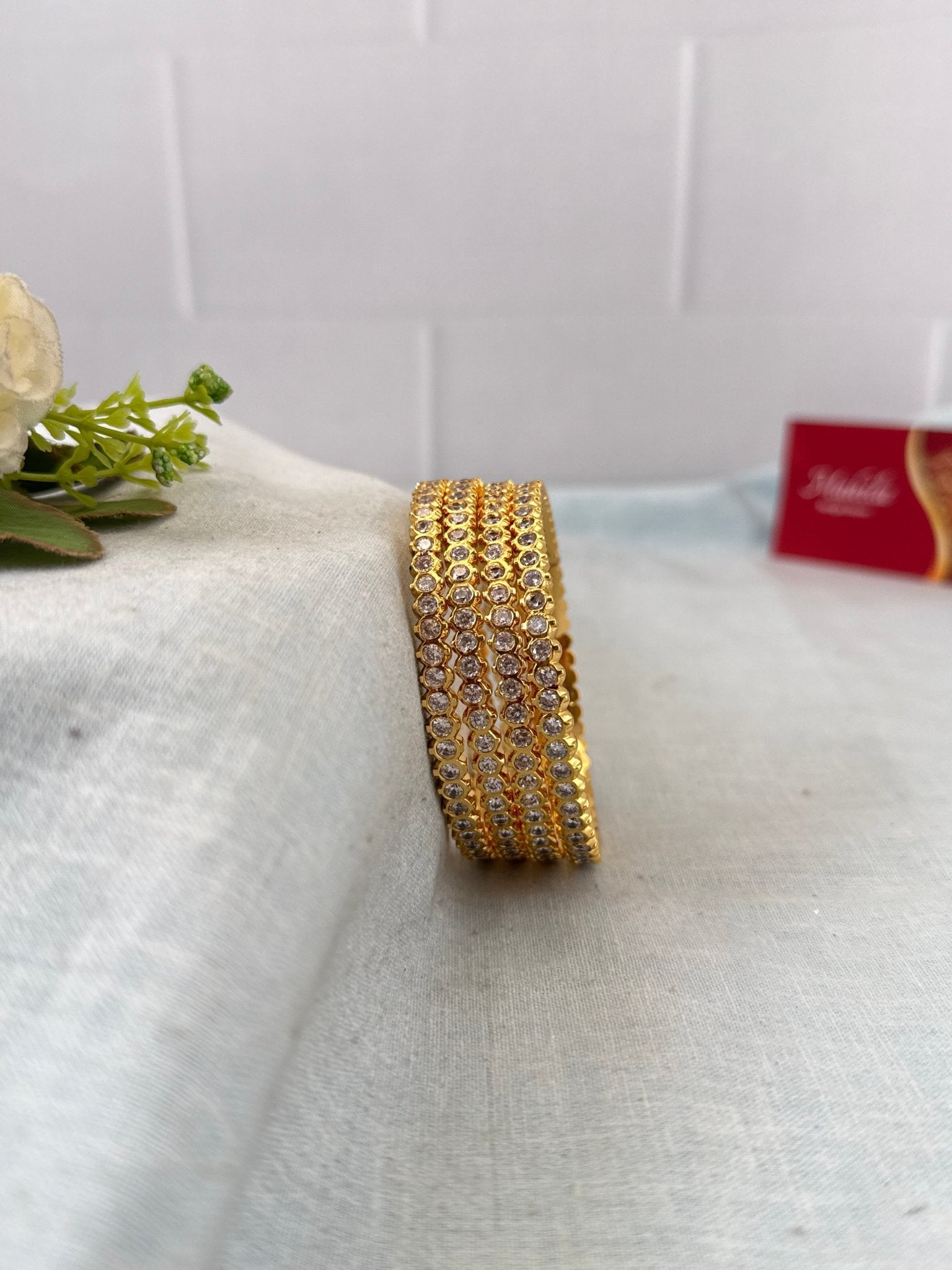 Luxurious Sampoorna Antique Stone Bangles 7226 - Mahilas