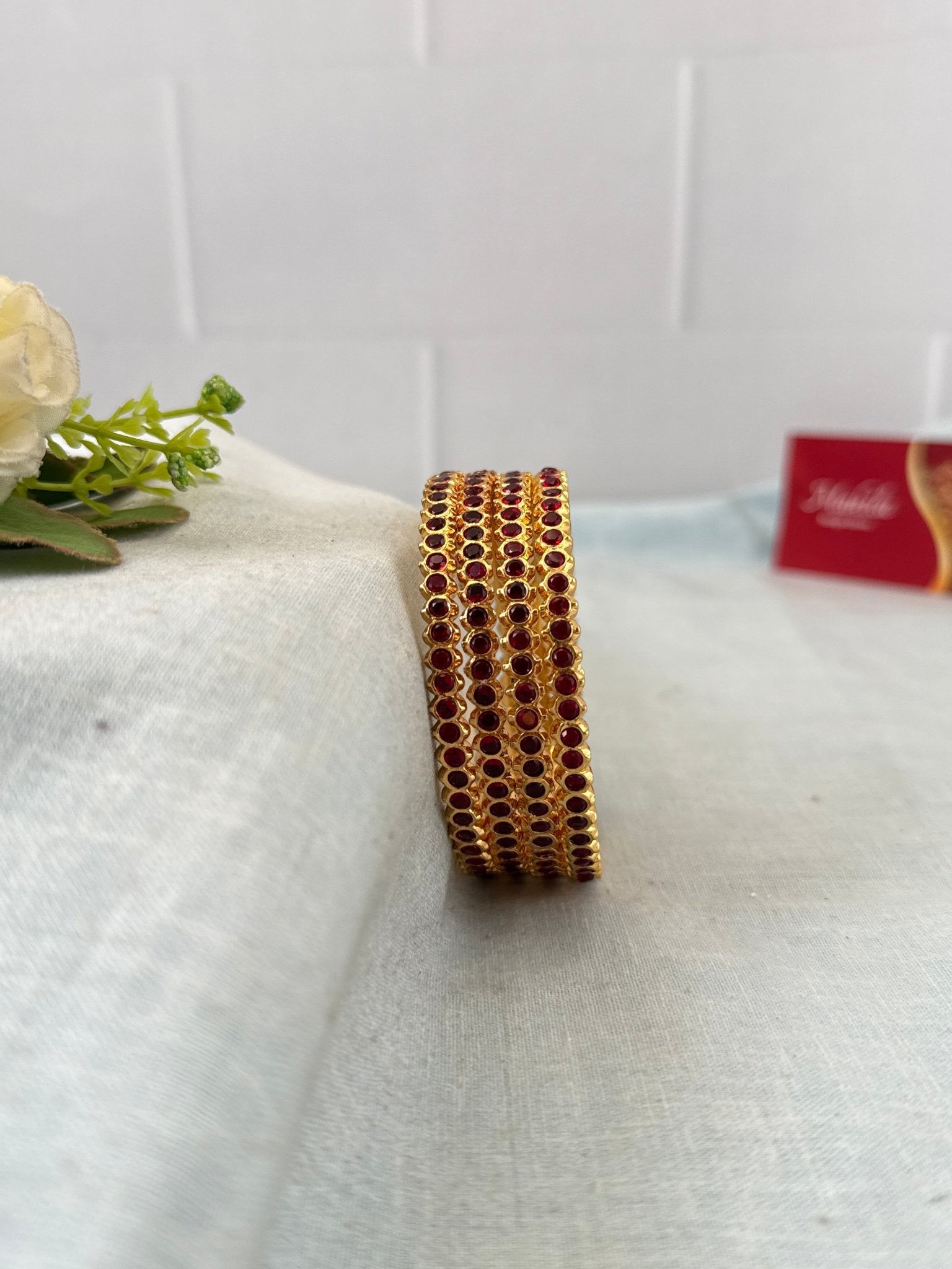 Luxurious Sampoorna Antique Stone Bangles 7226 - Mahilas