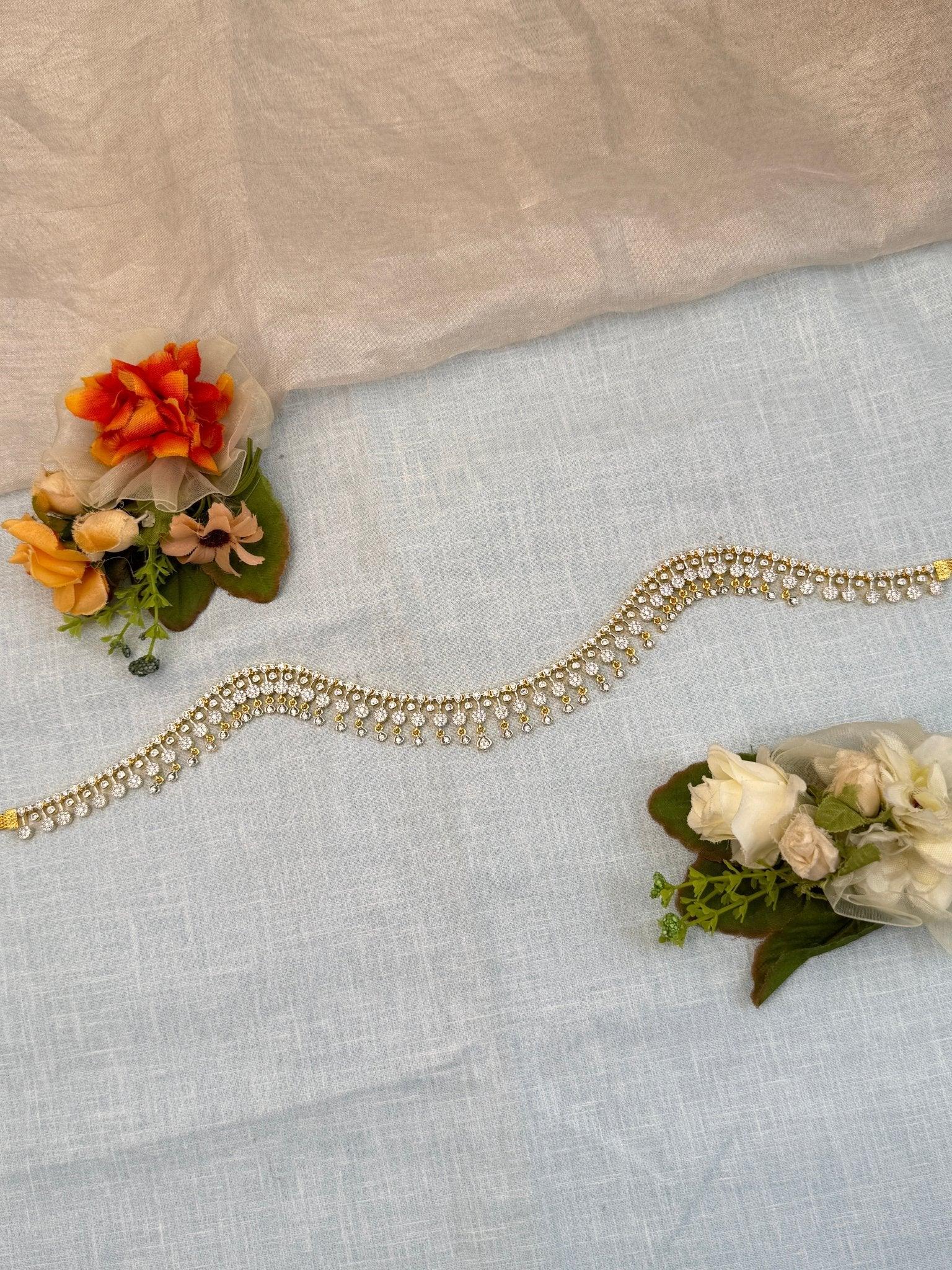 Luxurious Stone Chain Vaddanam Hip Belt 7124 - Mahilas