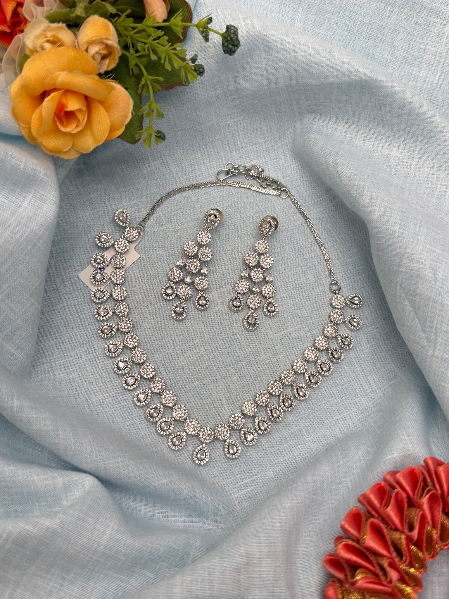 Luxurious Stone Necklace 0174 (3 Colours) - Mahilas