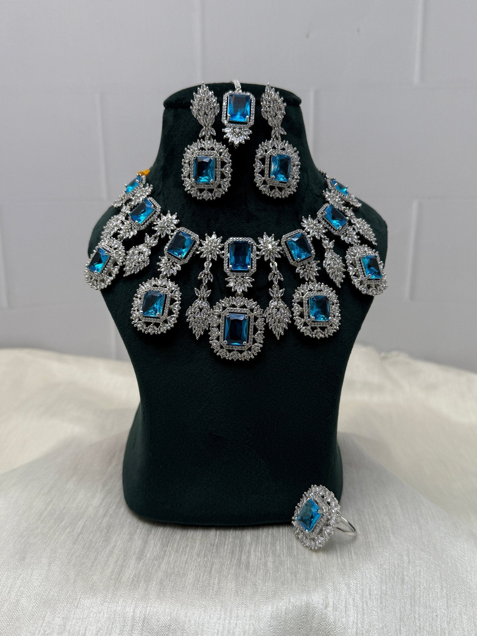 Luxurious Stone Necklace 0418 - Mahilas