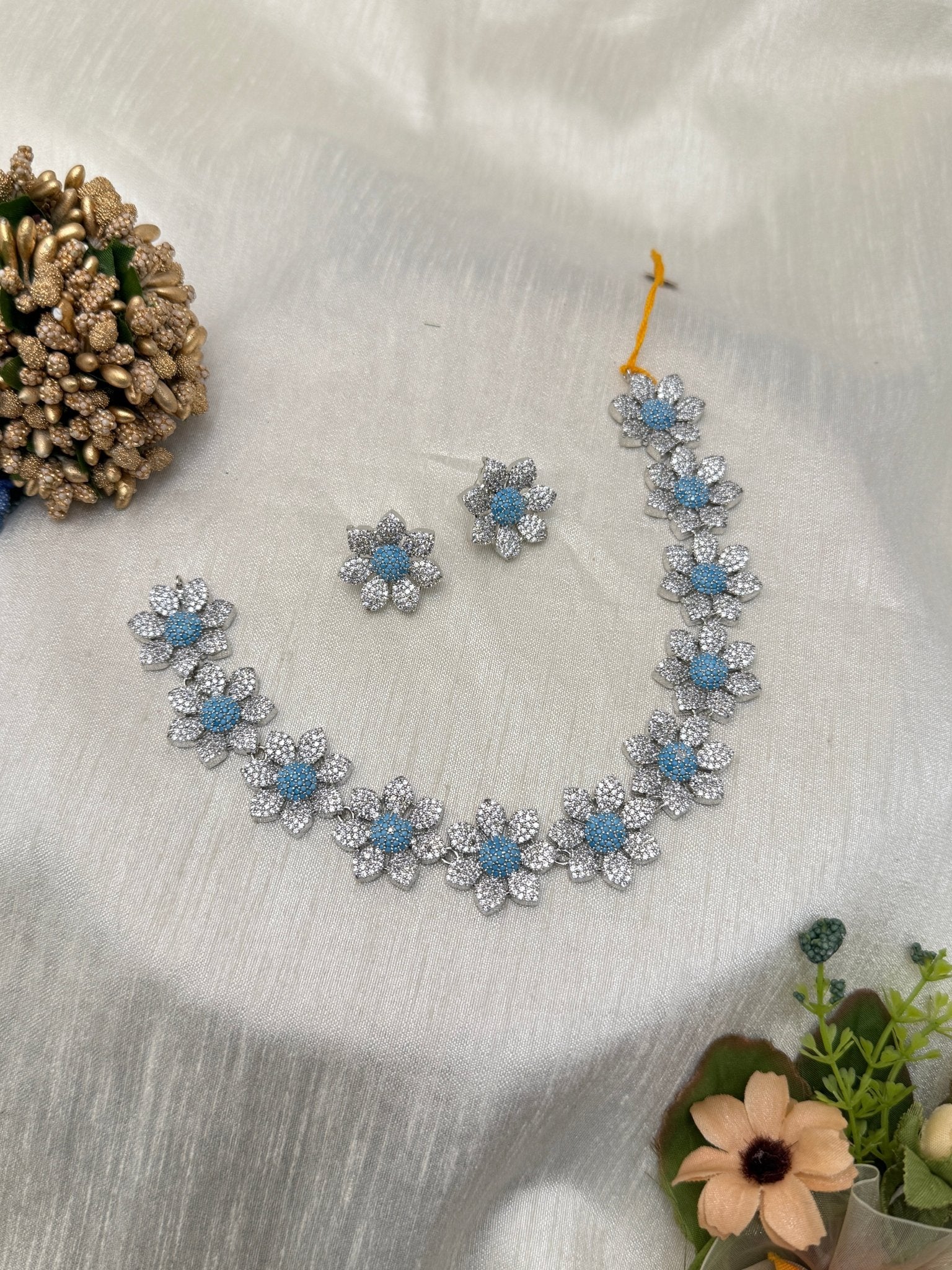 Luxurious Stone Necklace 0419 - Mahilas
