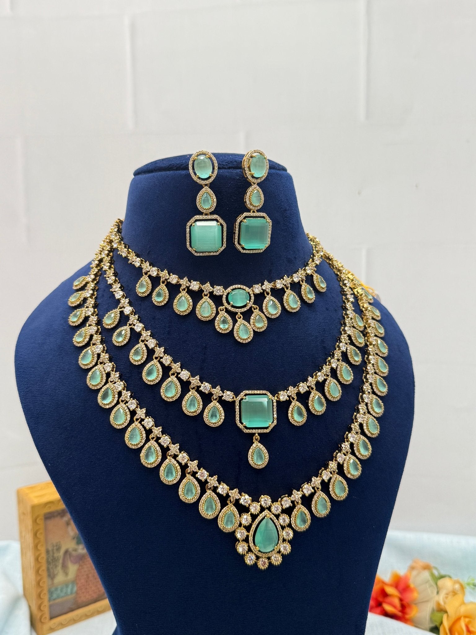 Luxurious Stone Necklace 435 - Mahilas