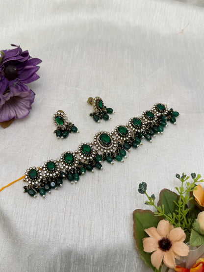 Luxurious Victorian Choker Necklace 1097 - 5 Color Options - Mahilas